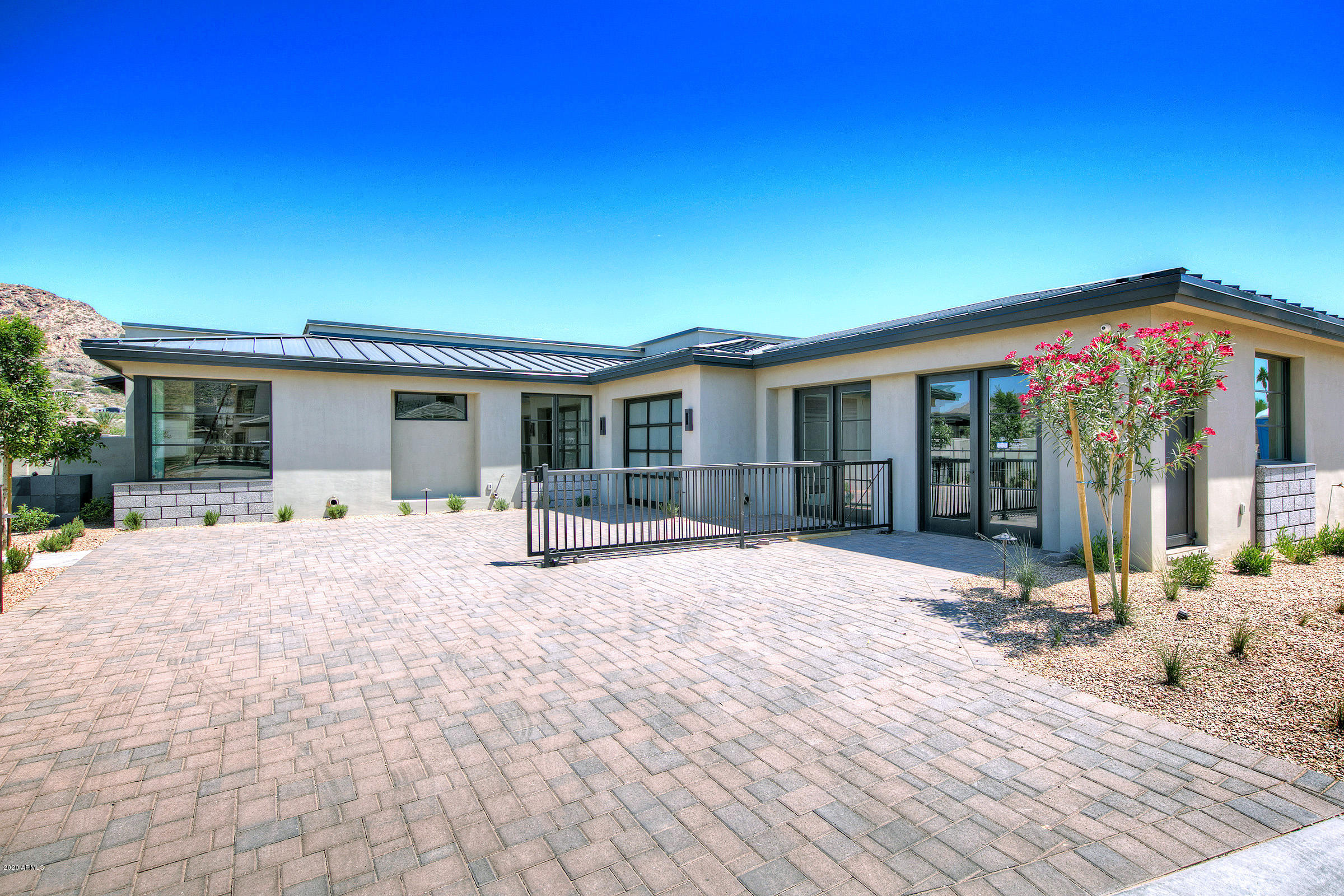 THE VILLAGE AT MOUNTAIN SHADOWS - Residential