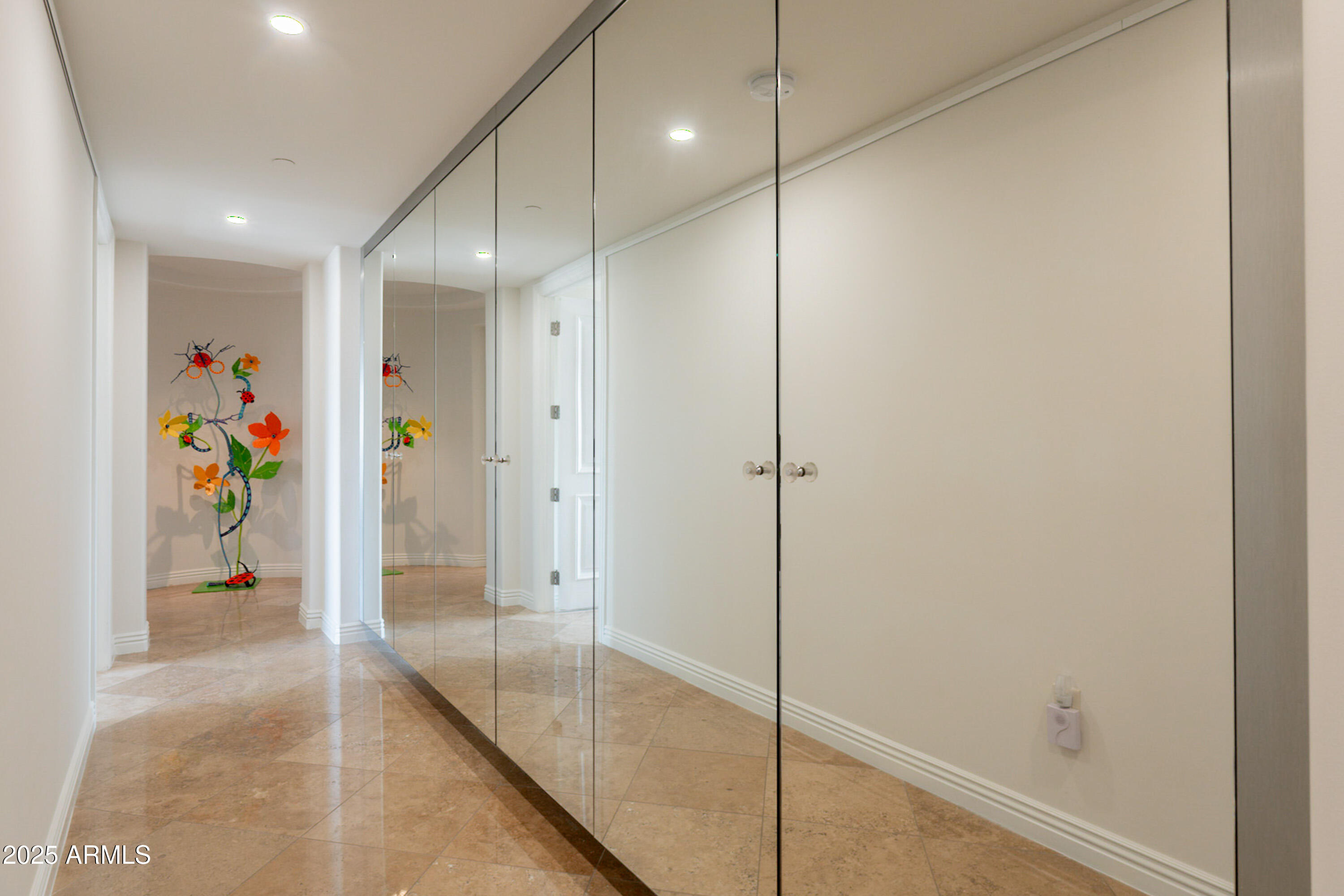 SCOTTSDALE WATERFRONT RESIDENCES CONDOMINIUM - Residential