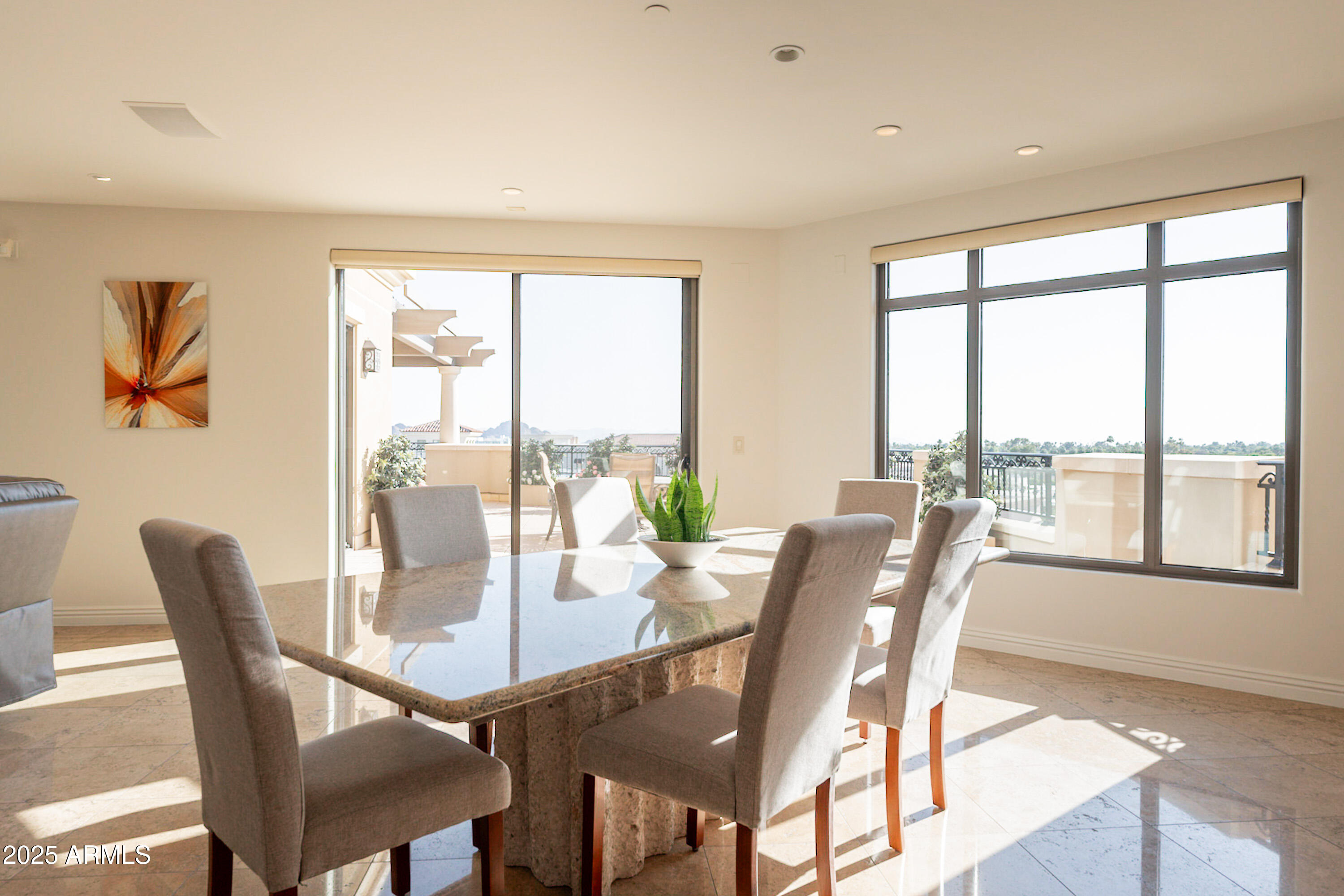 SCOTTSDALE WATERFRONT RESIDENCES CONDOMINIUM - Residential