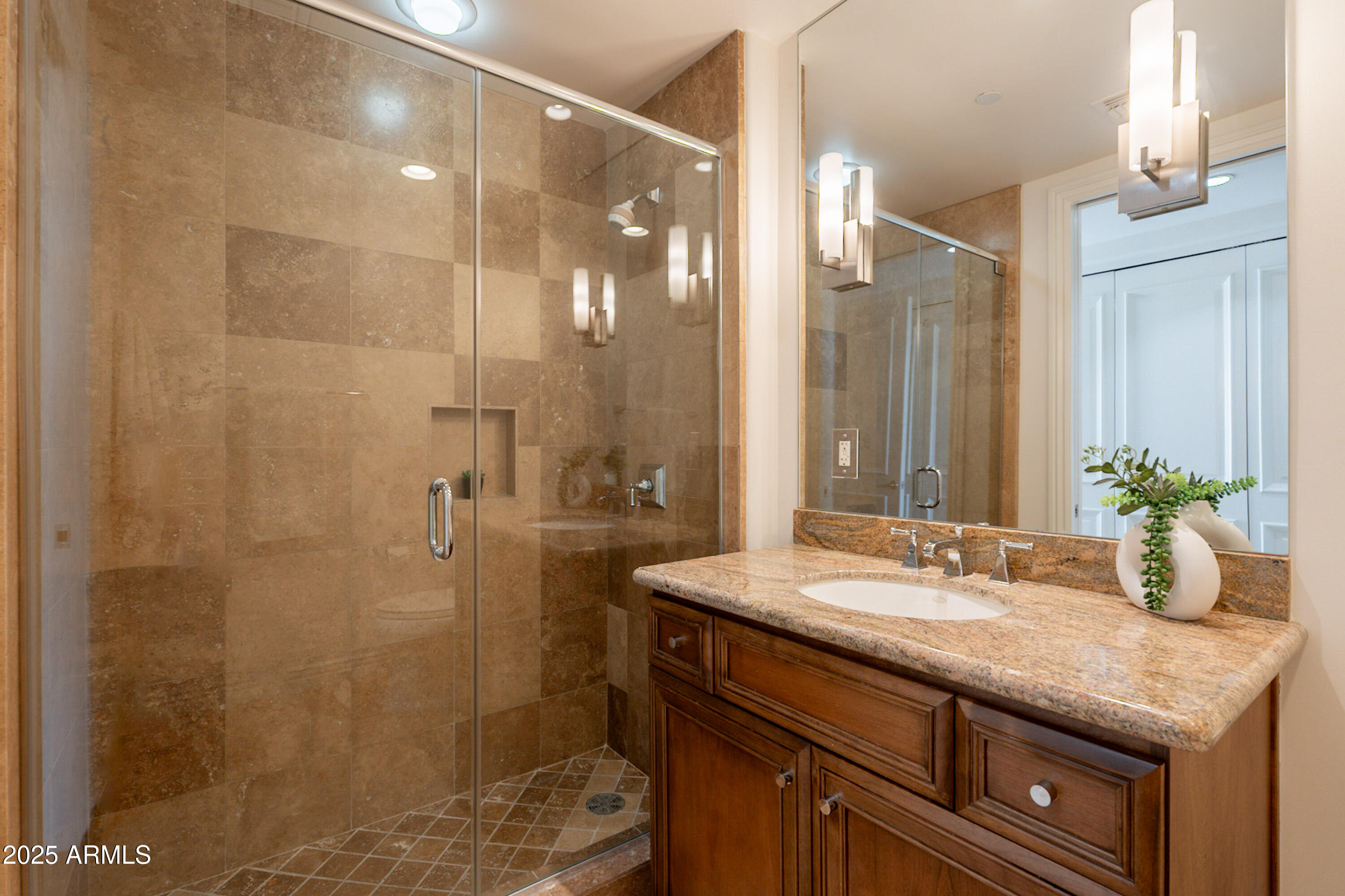 SCOTTSDALE WATERFRONT RESIDENCES CONDOMINIUM - Residential