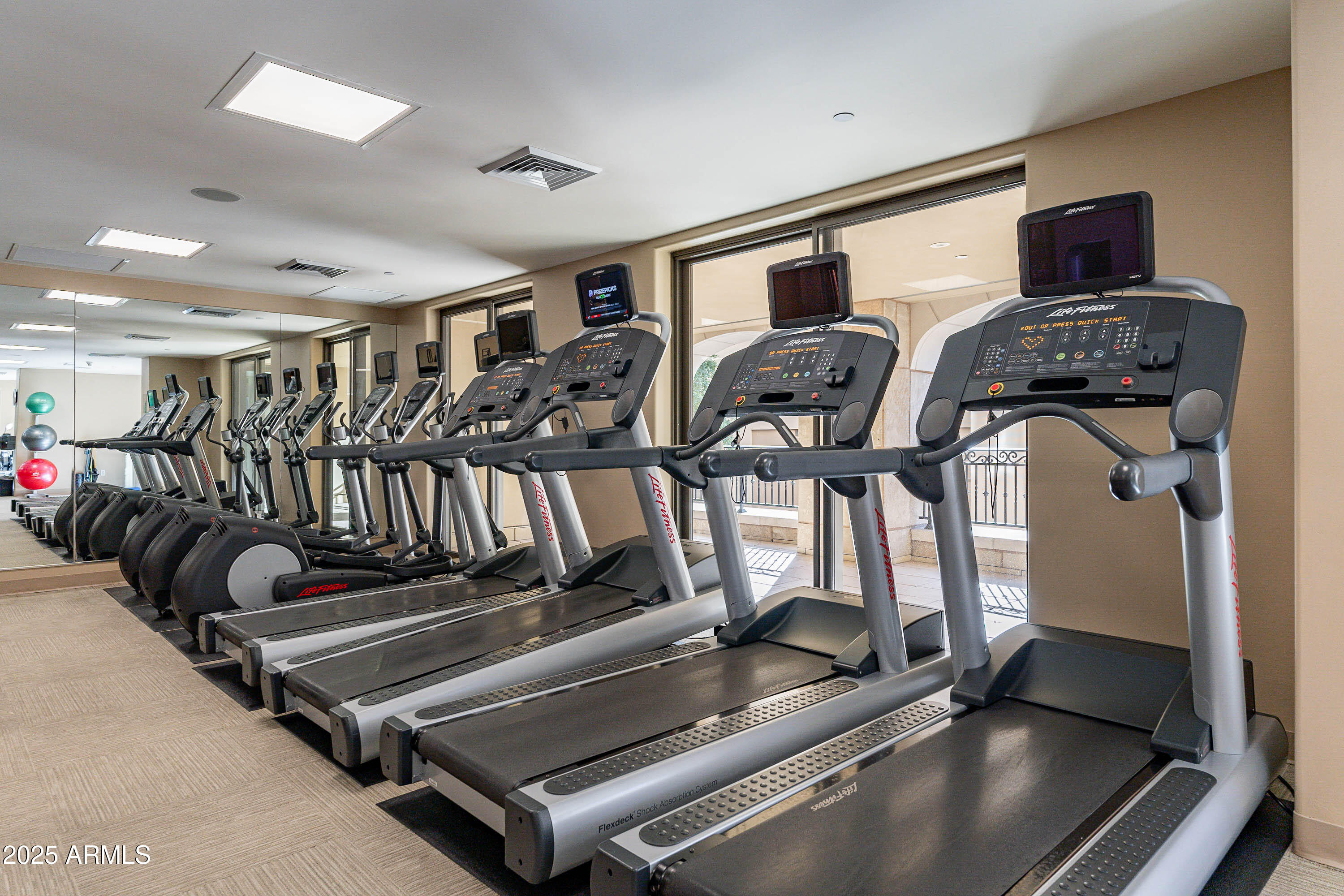 SCOTTSDALE WATERFRONT RESIDENCES CONDOMINIUM - Residential