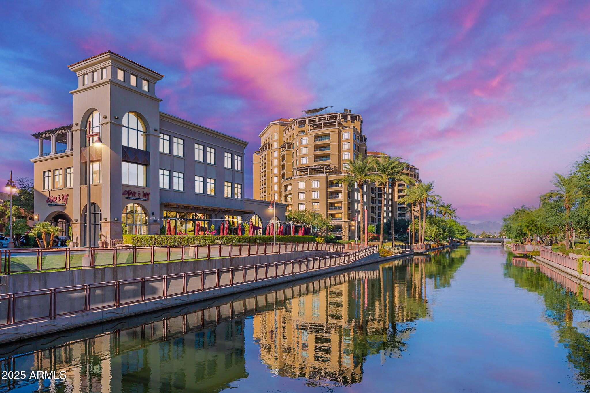 SCOTTSDALE WATERFRONT RESIDENCES CONDOMINIUM - Residential
