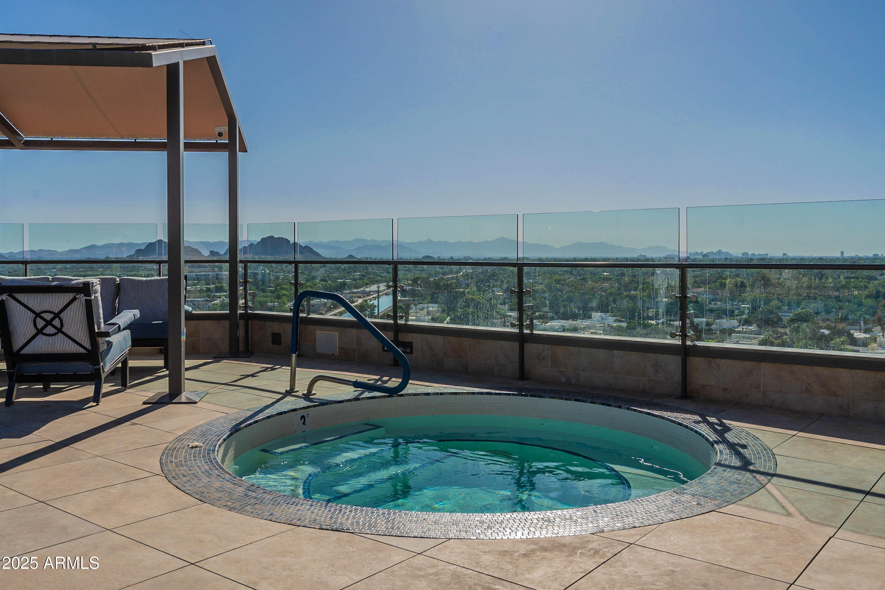 SCOTTSDALE WATERFRONT RESIDENCES CONDOMINIUM - Residential