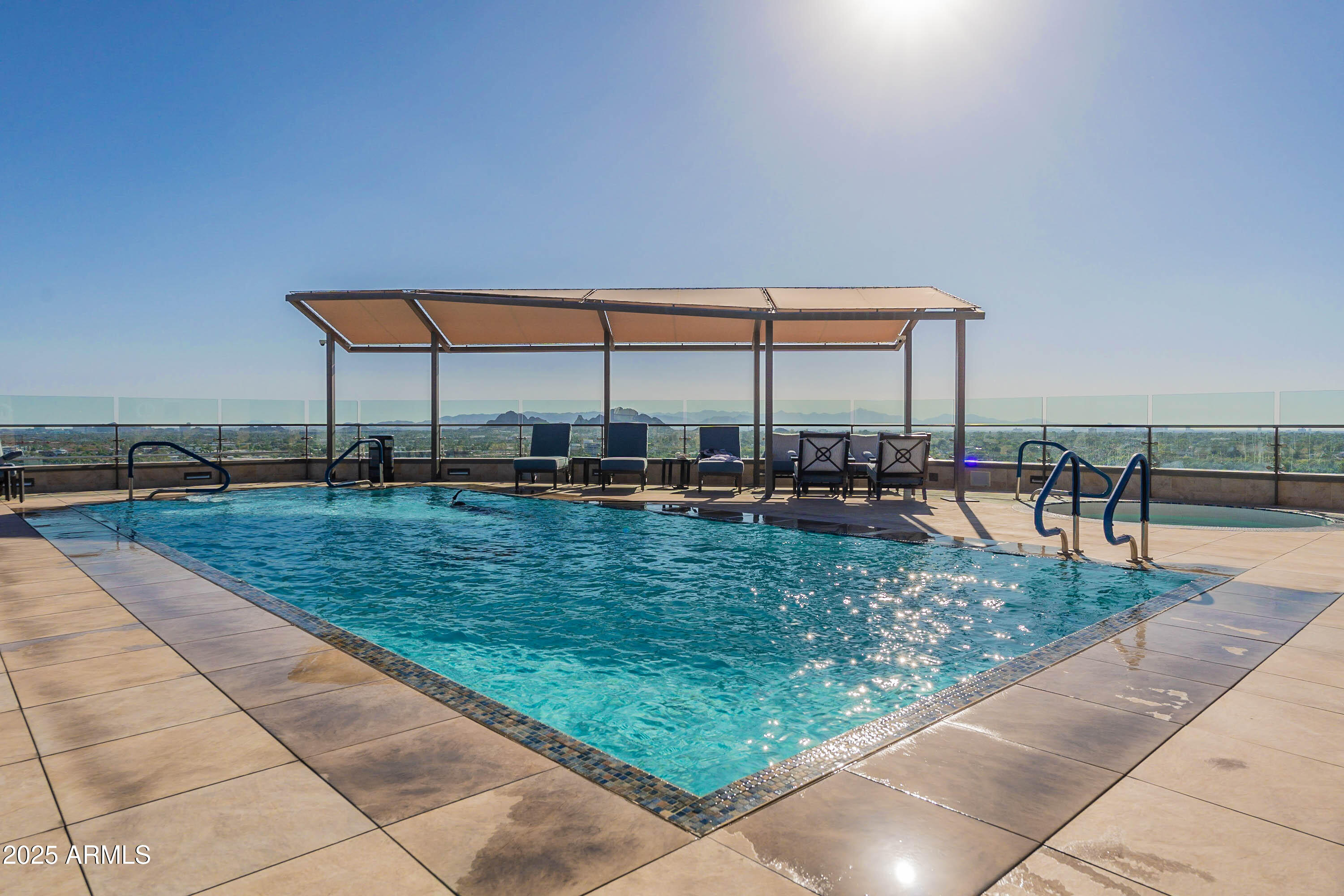 SCOTTSDALE WATERFRONT RESIDENCES CONDOMINIUM - Residential