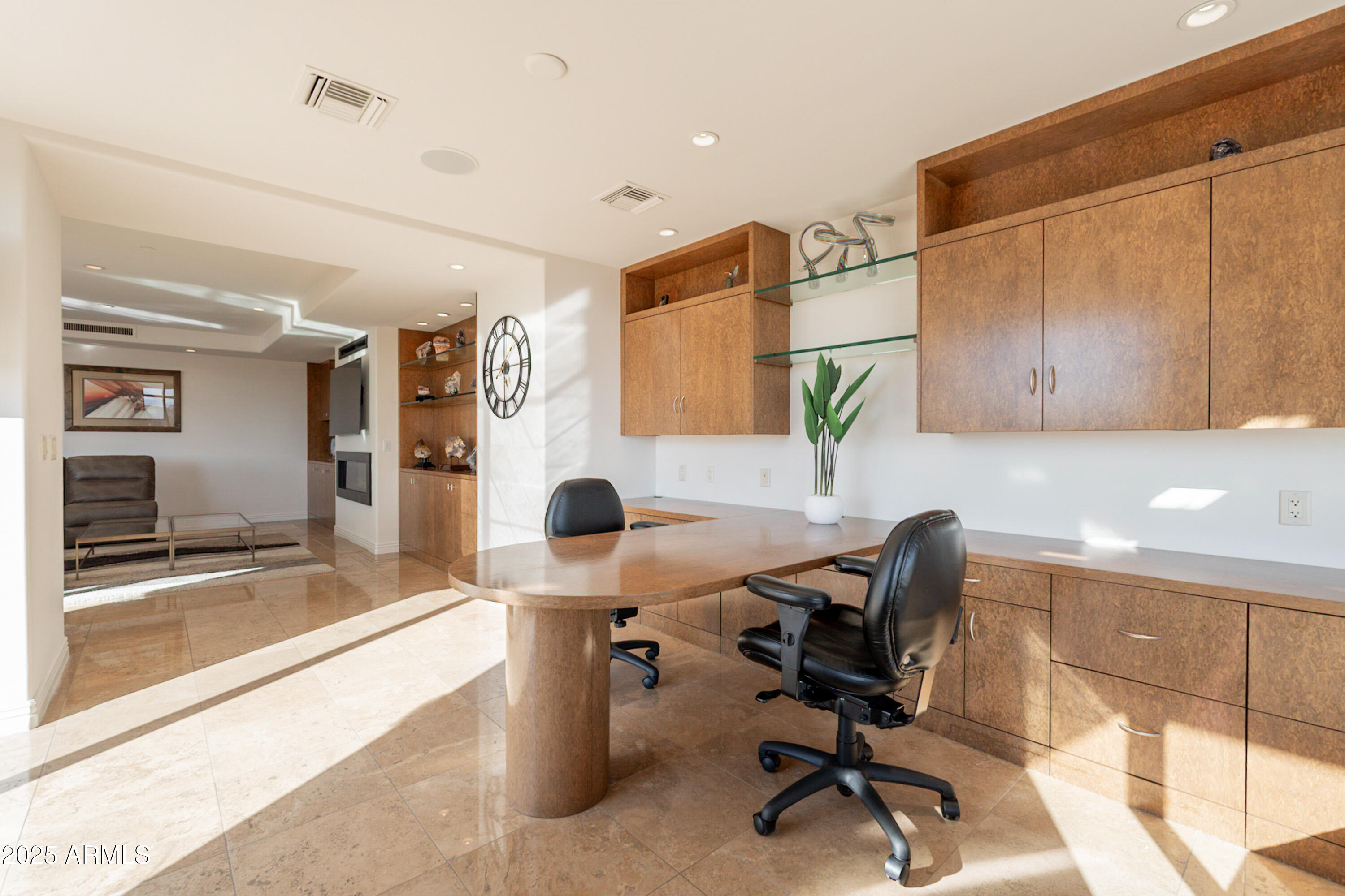 SCOTTSDALE WATERFRONT RESIDENCES CONDOMINIUM - Residential