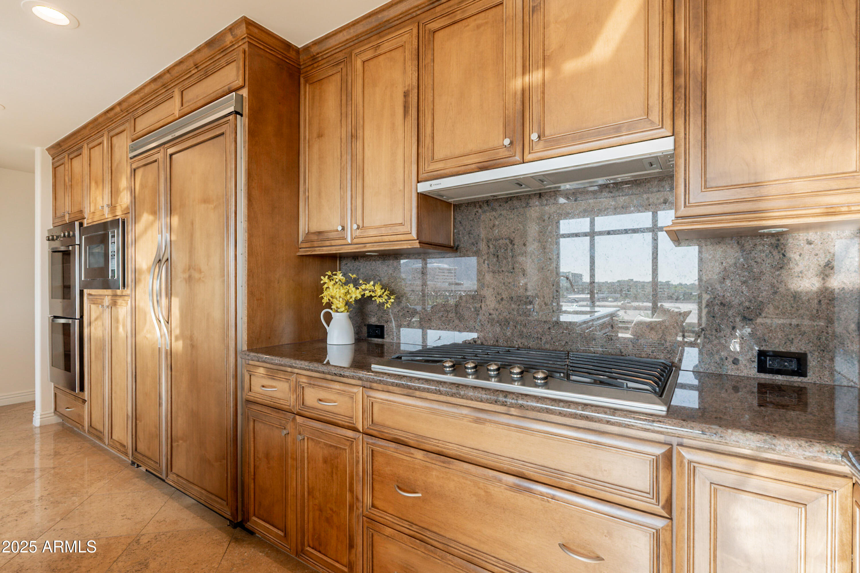 SCOTTSDALE WATERFRONT RESIDENCES CONDOMINIUM - Residential