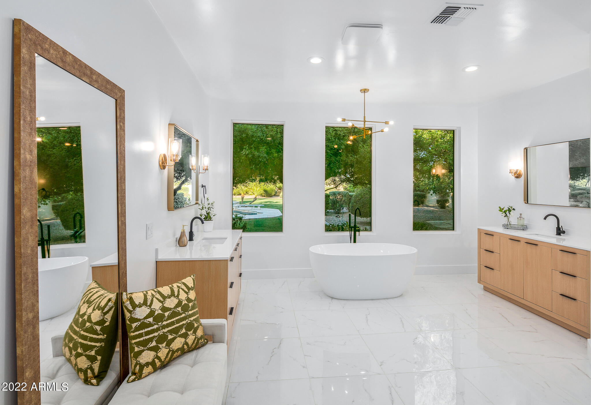 GOLF VIEW ESTATES - Residential