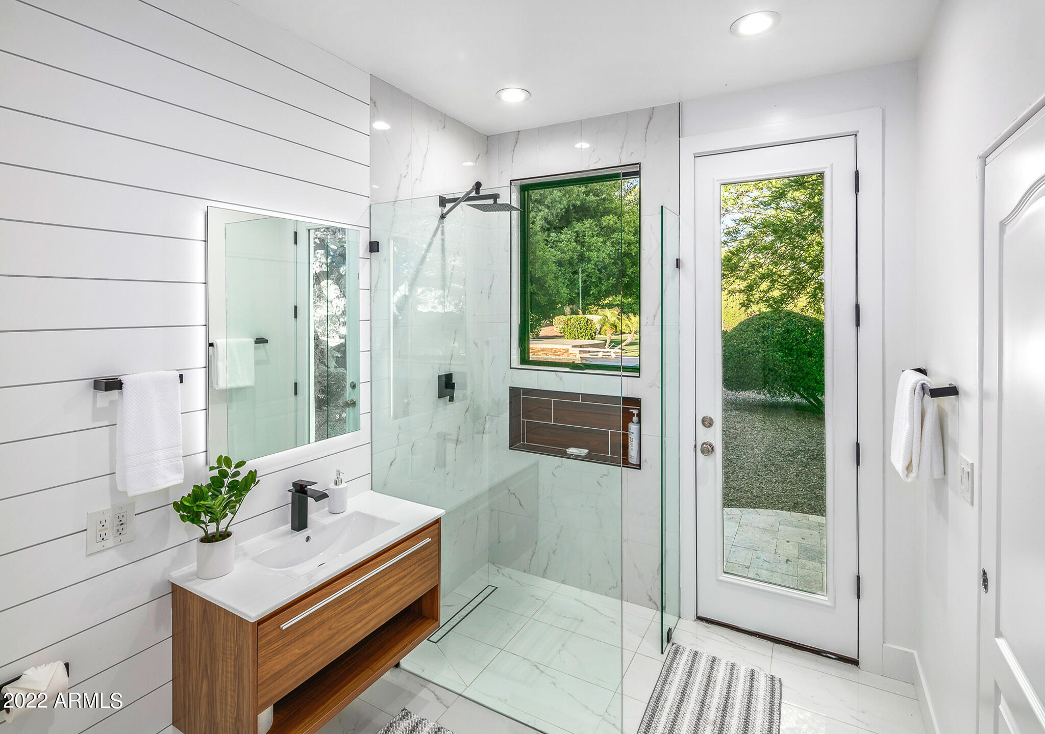 GOLF VIEW ESTATES - Residential