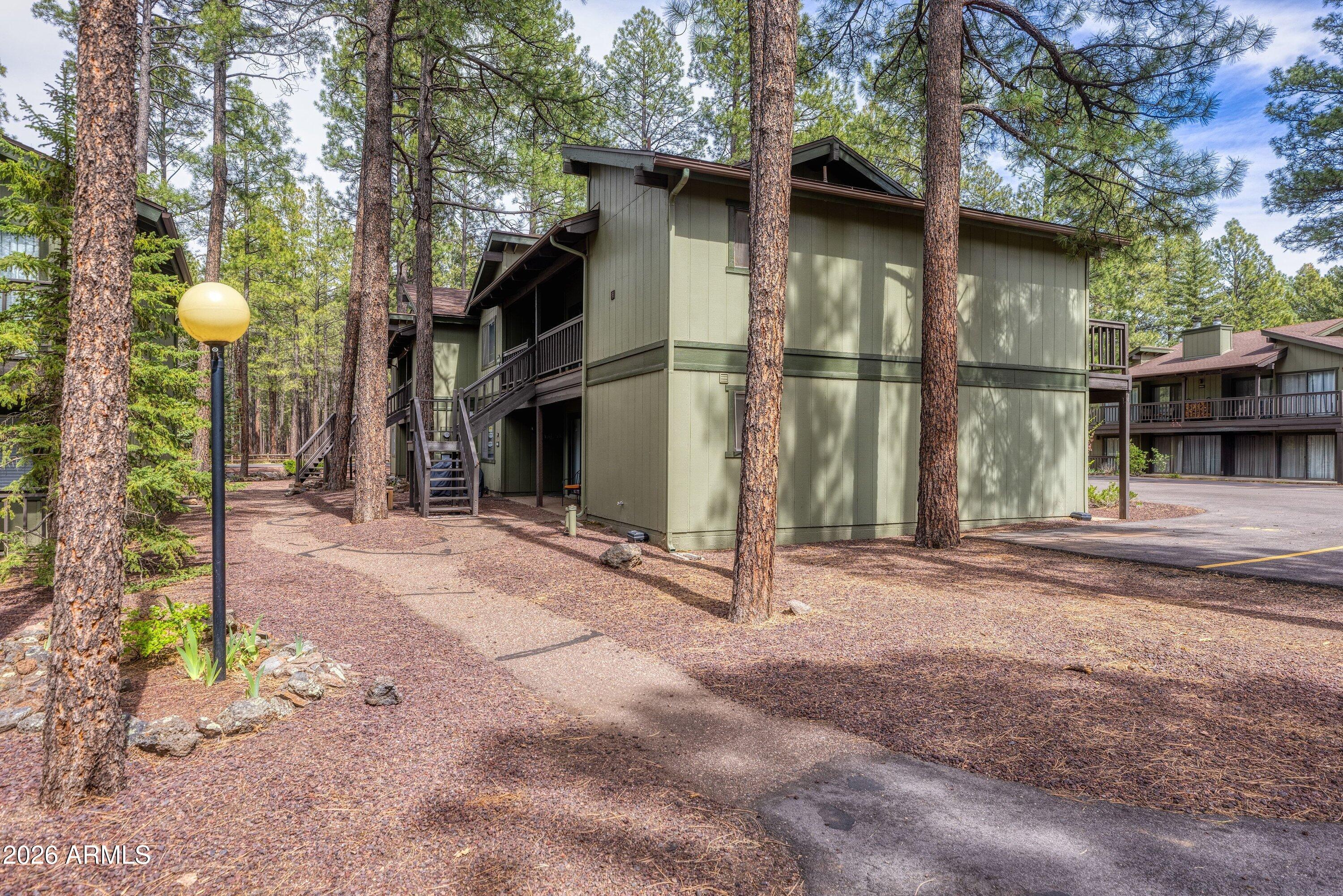 PINETOP LAKES COUNTRY CLUB SPORTS VILLAGE UNIT 2 - Residential