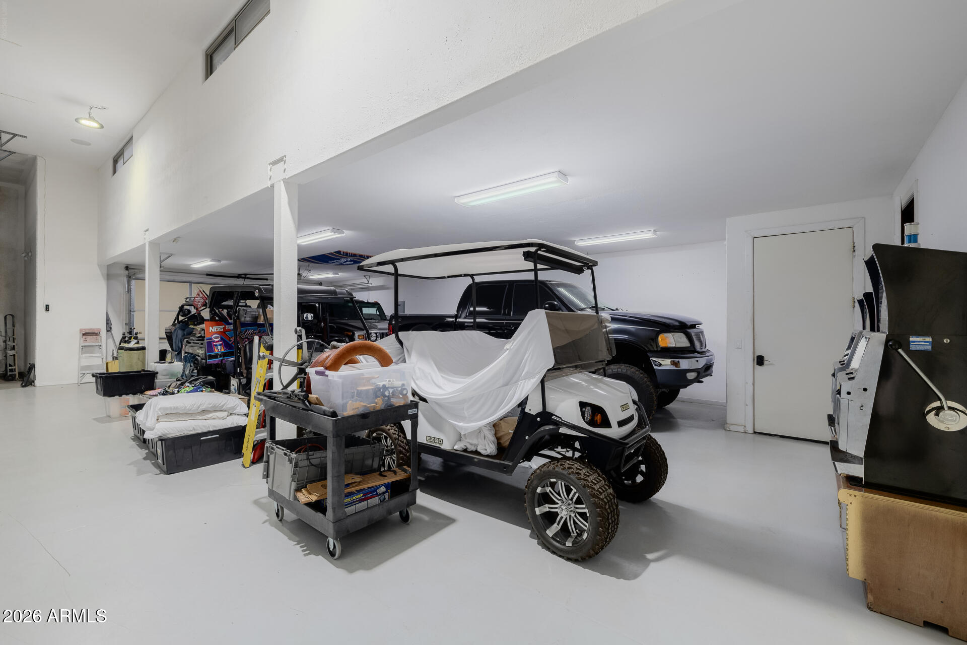 COUNTY ISLAND - Residential