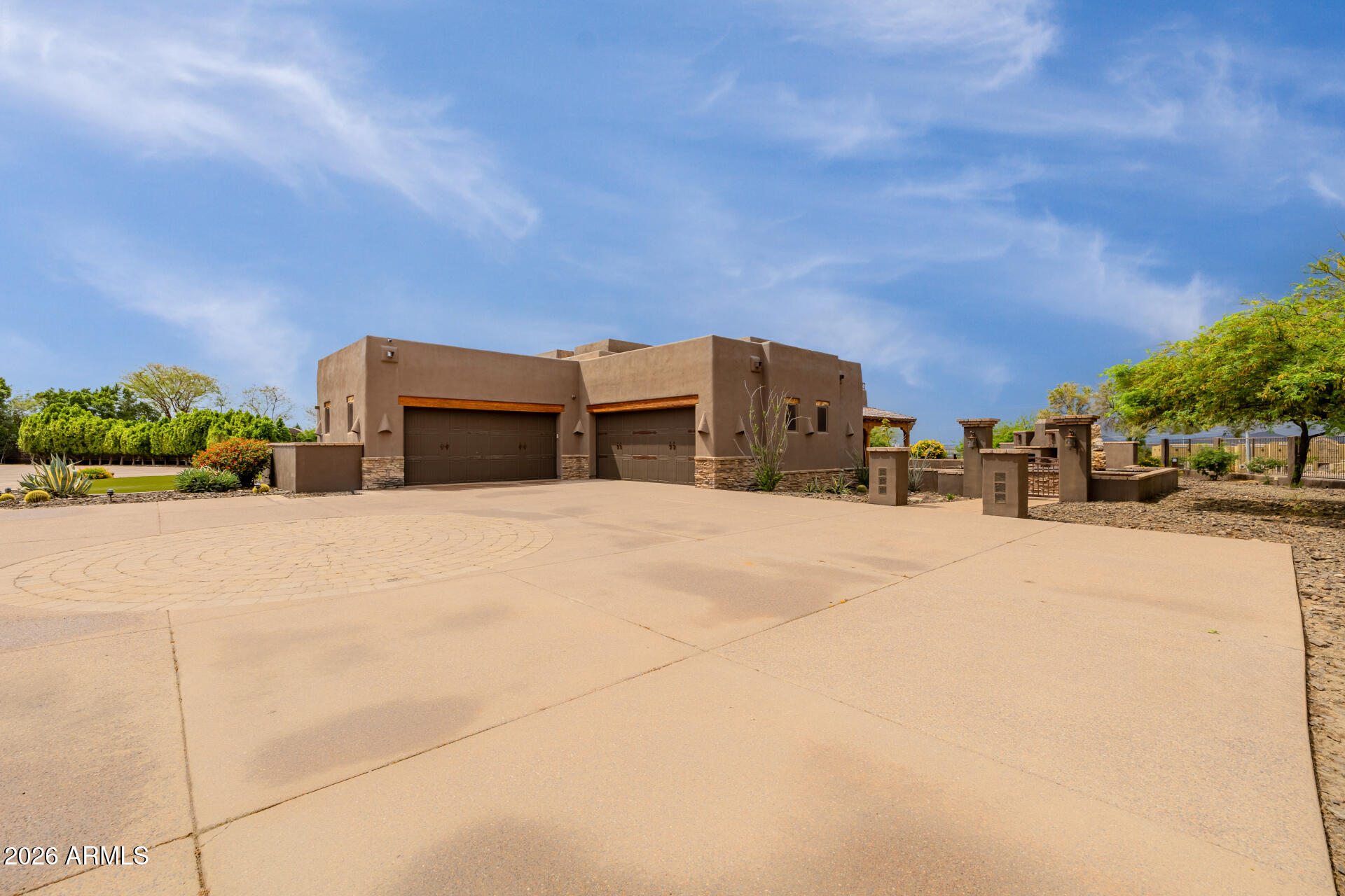 COUNTY ISLAND - Residential