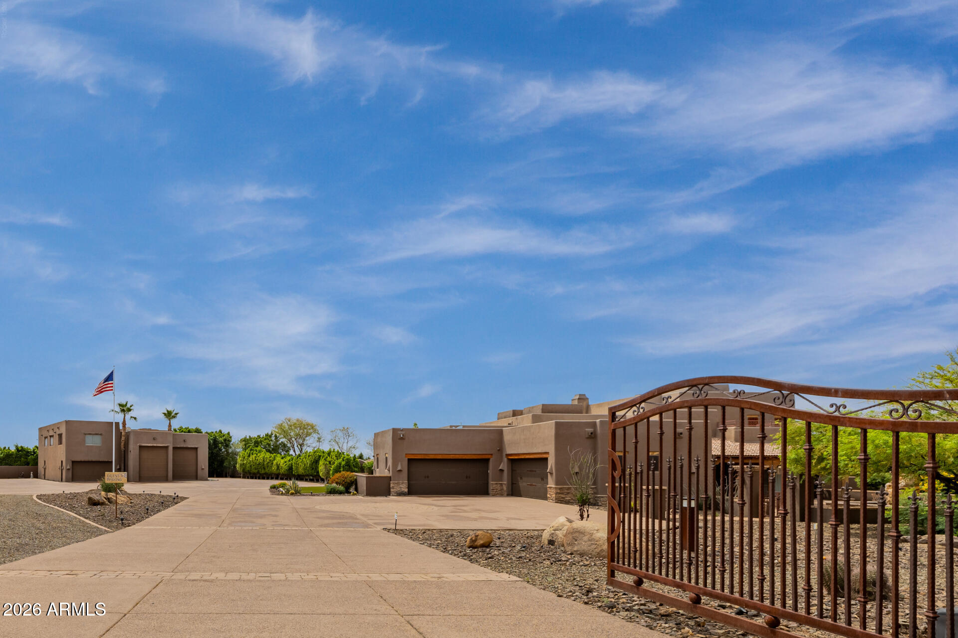 COUNTY ISLAND - Residential