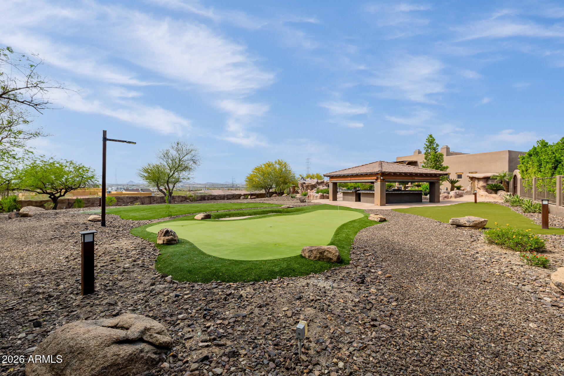 COUNTY ISLAND - Residential