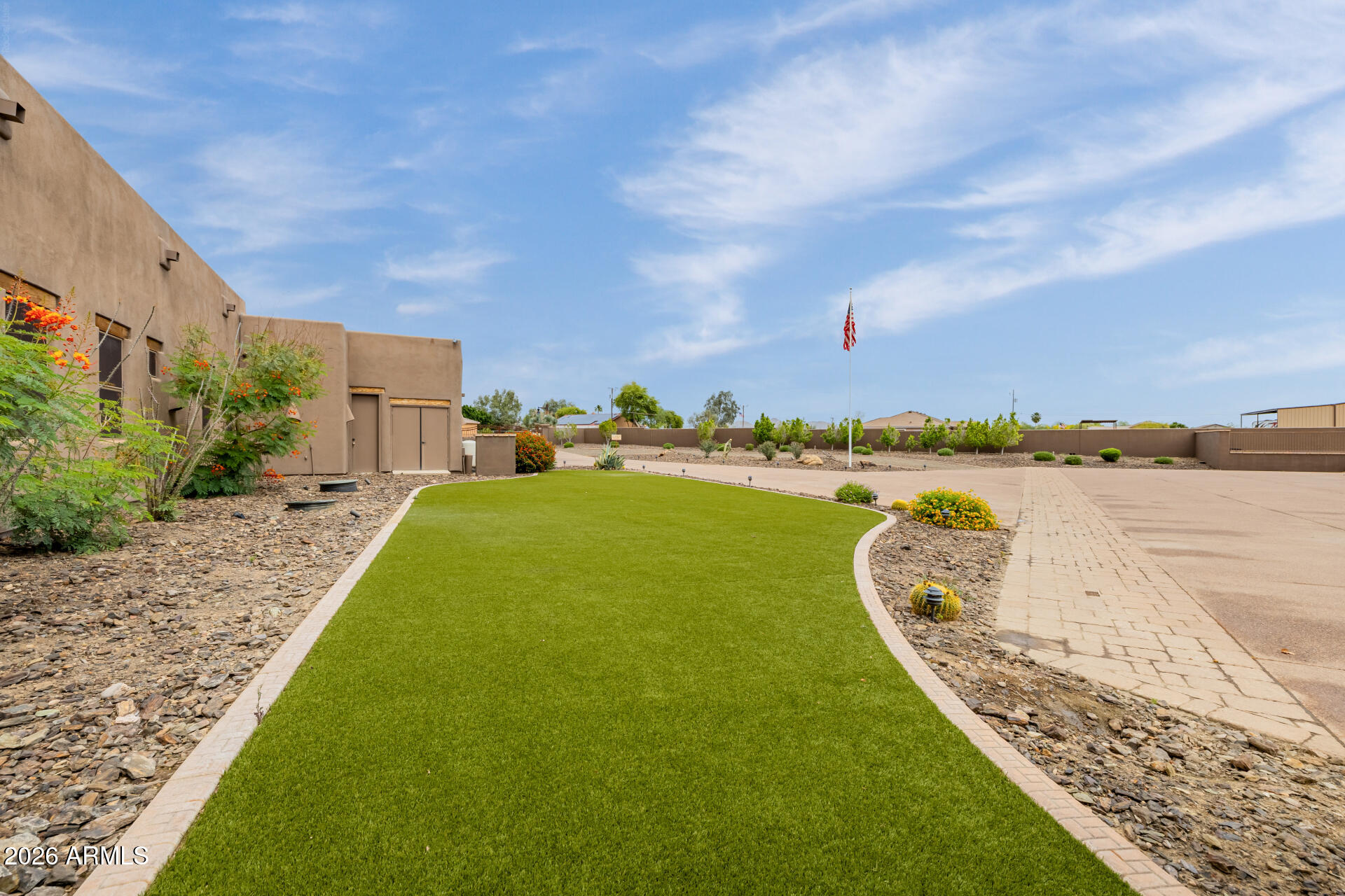 COUNTY ISLAND - Residential