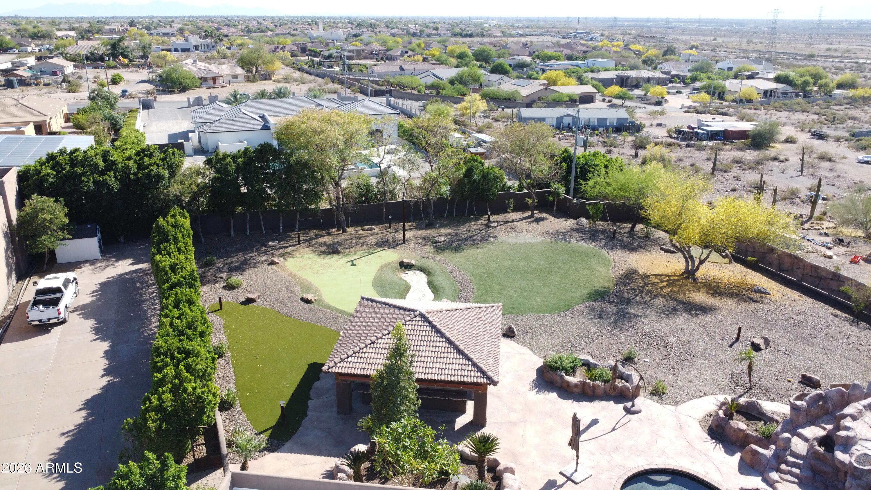 COUNTY ISLAND - Residential