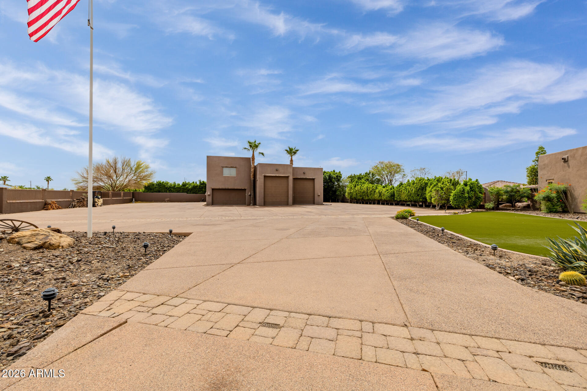 COUNTY ISLAND - Residential