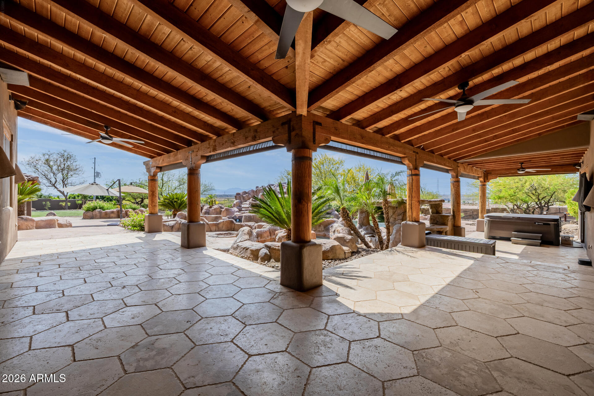 COUNTY ISLAND - Residential