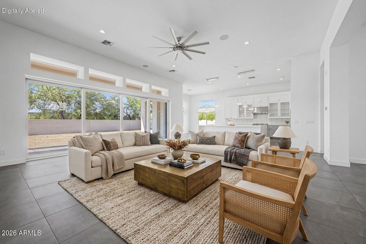 BRIDLE RANCH - Residential