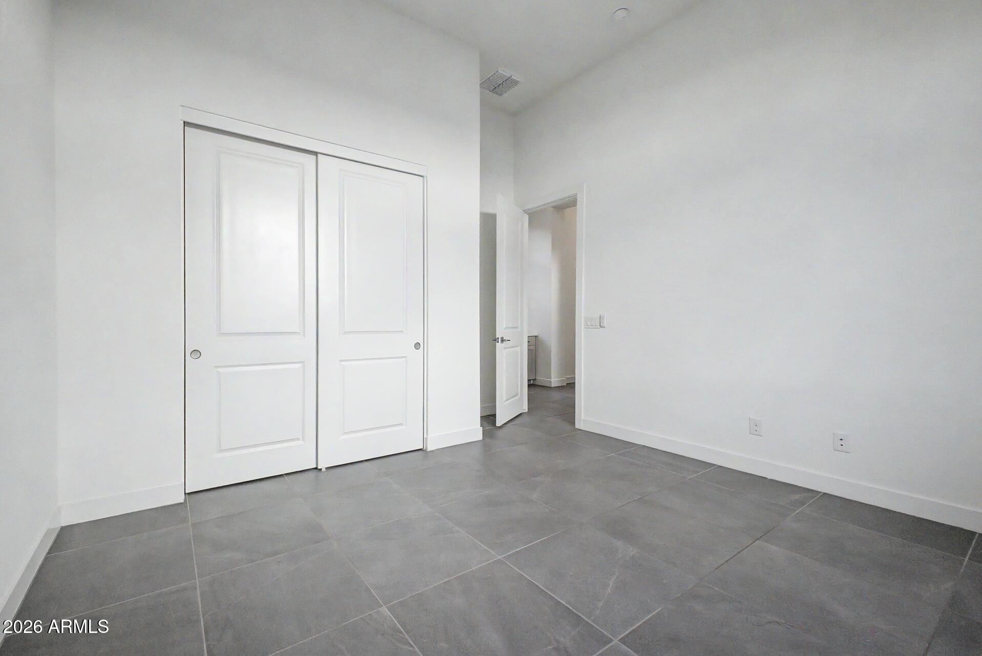 BRIDLE RANCH - Residential