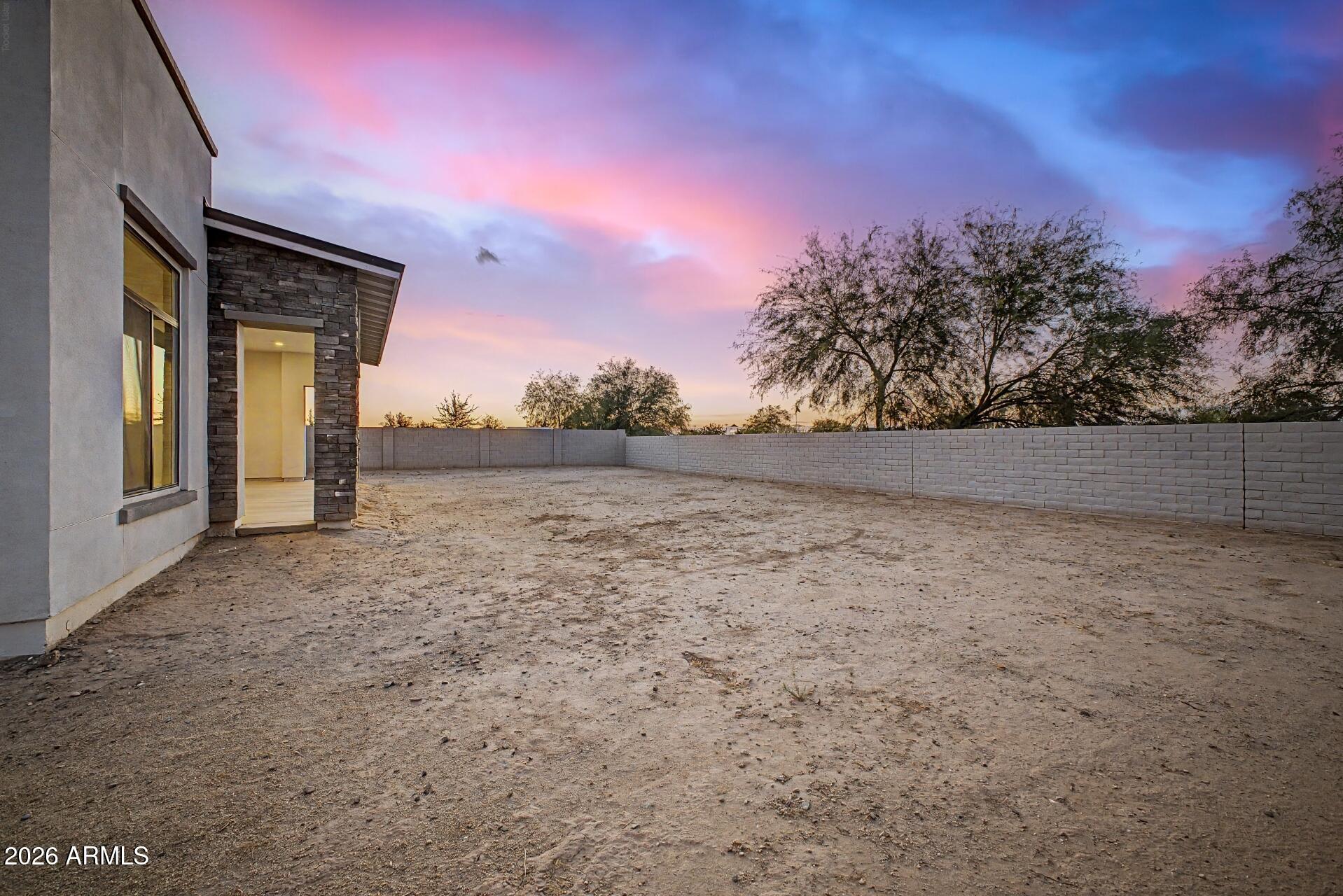 BRIDLE RANCH - Residential