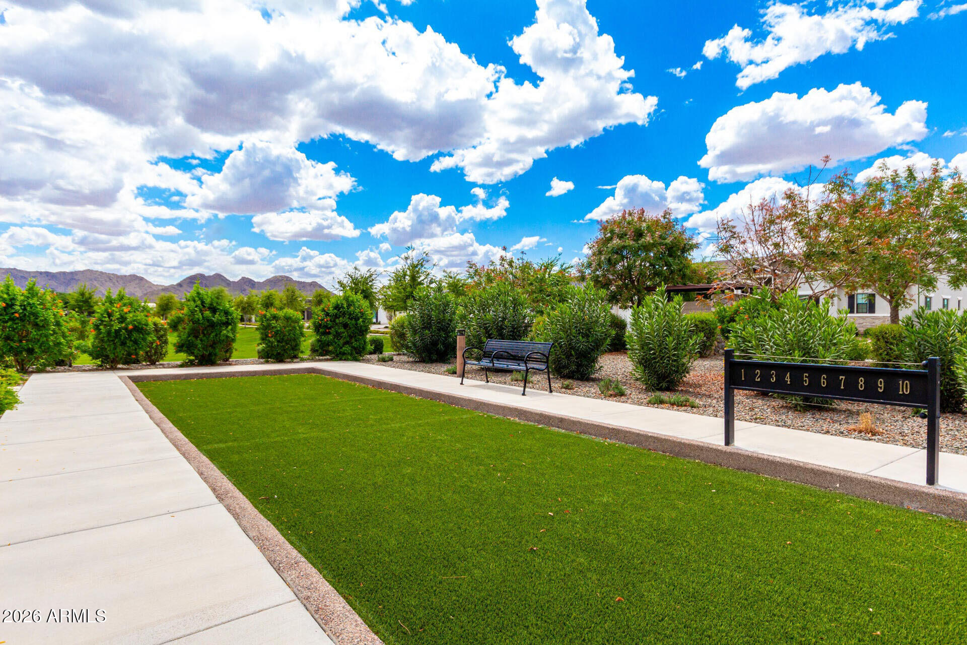 BRIDLE RANCH - Residential