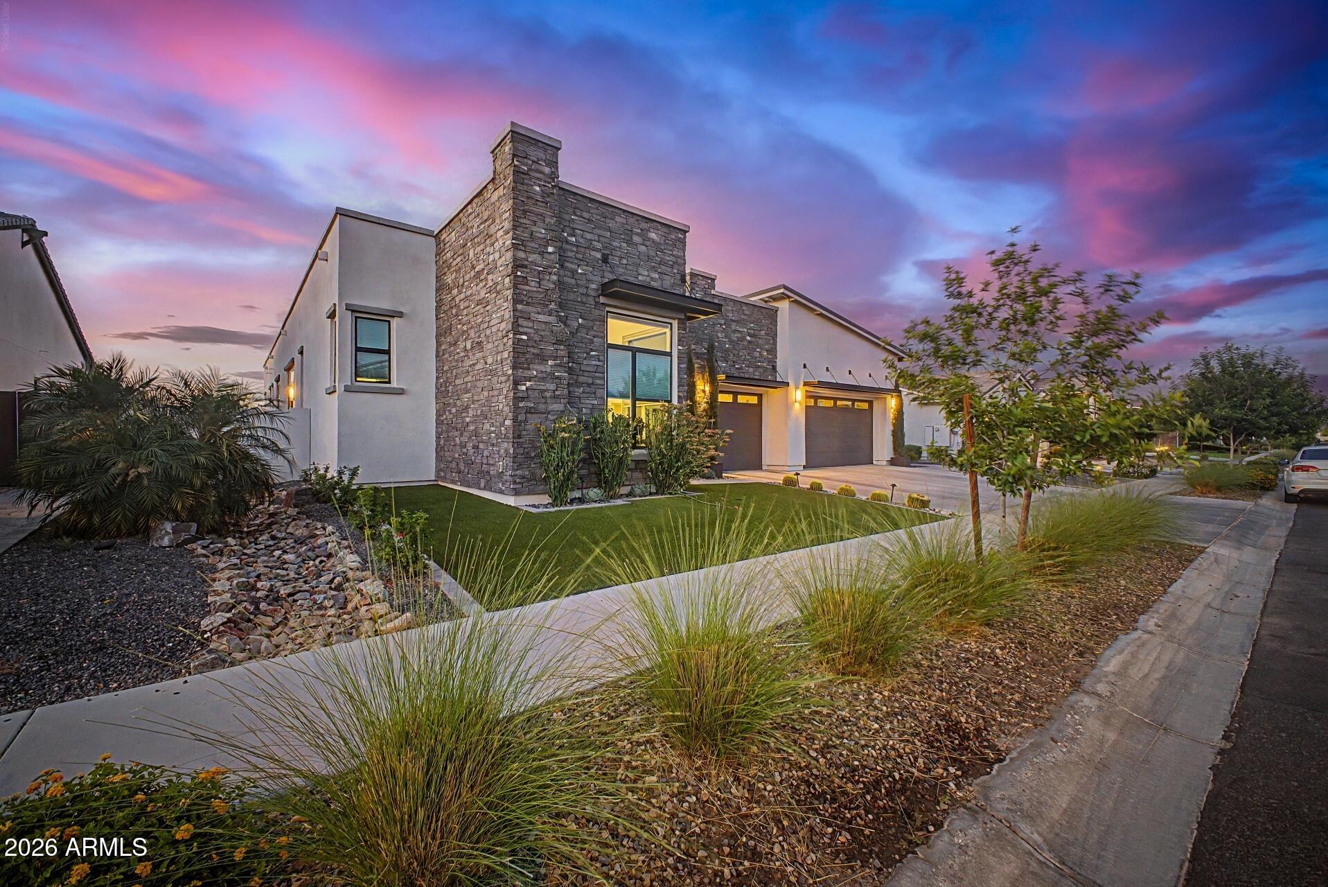 BRIDLE RANCH - Residential