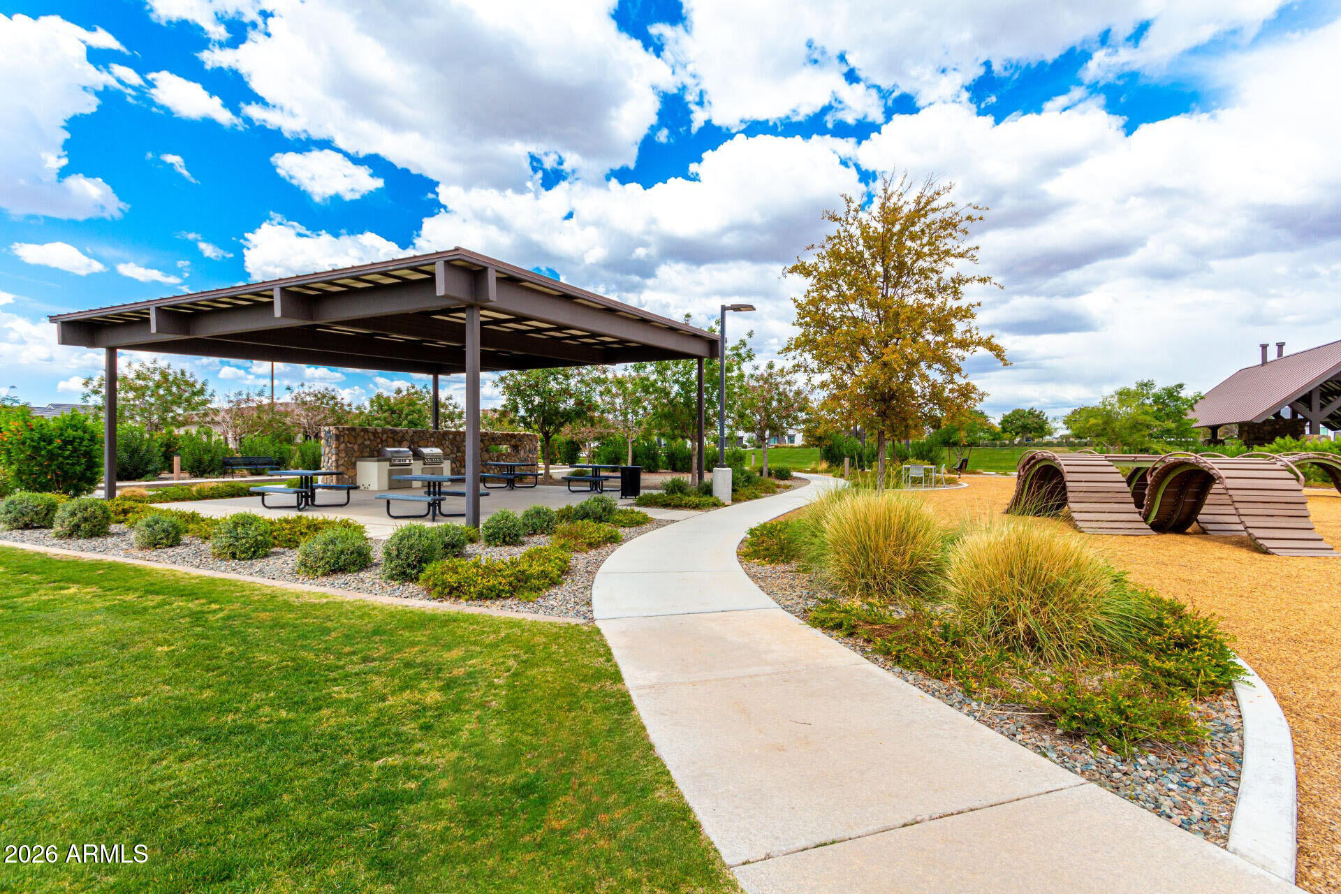 BRIDLE RANCH - Residential
