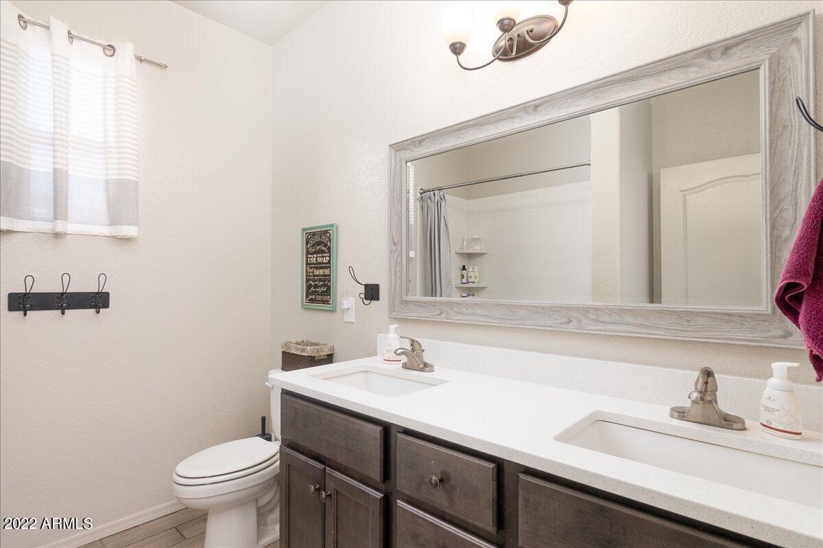 REFLECTIONS AT VALIENTE - Residential