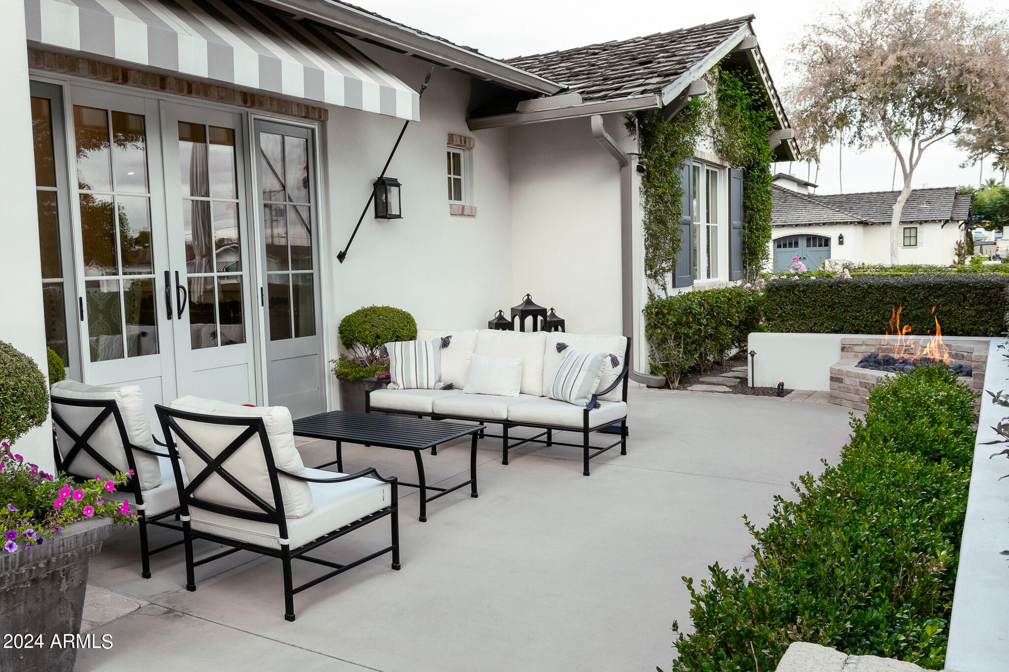 LA MAZA VILLA 1 - Residential