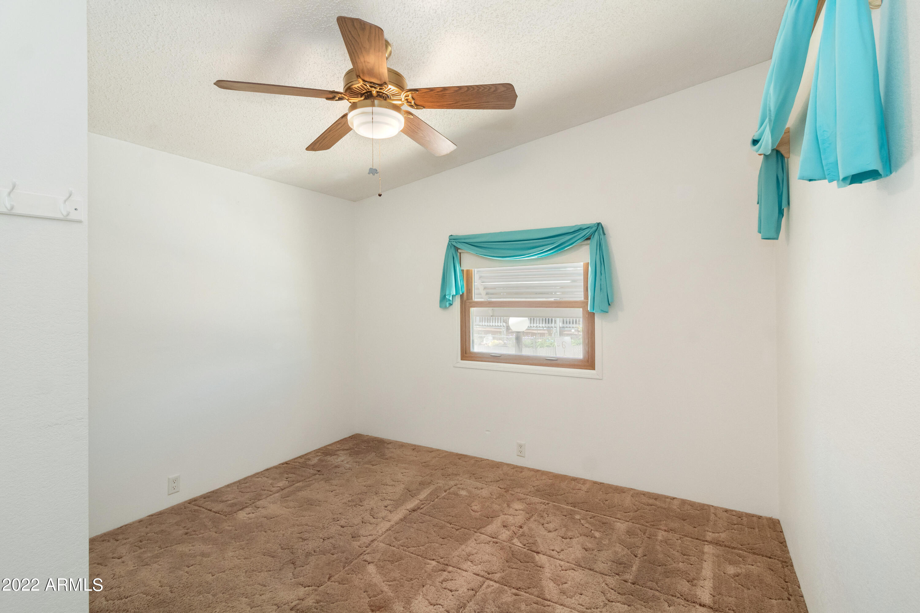 Sierra Vista Mobile Home Village - Residential
