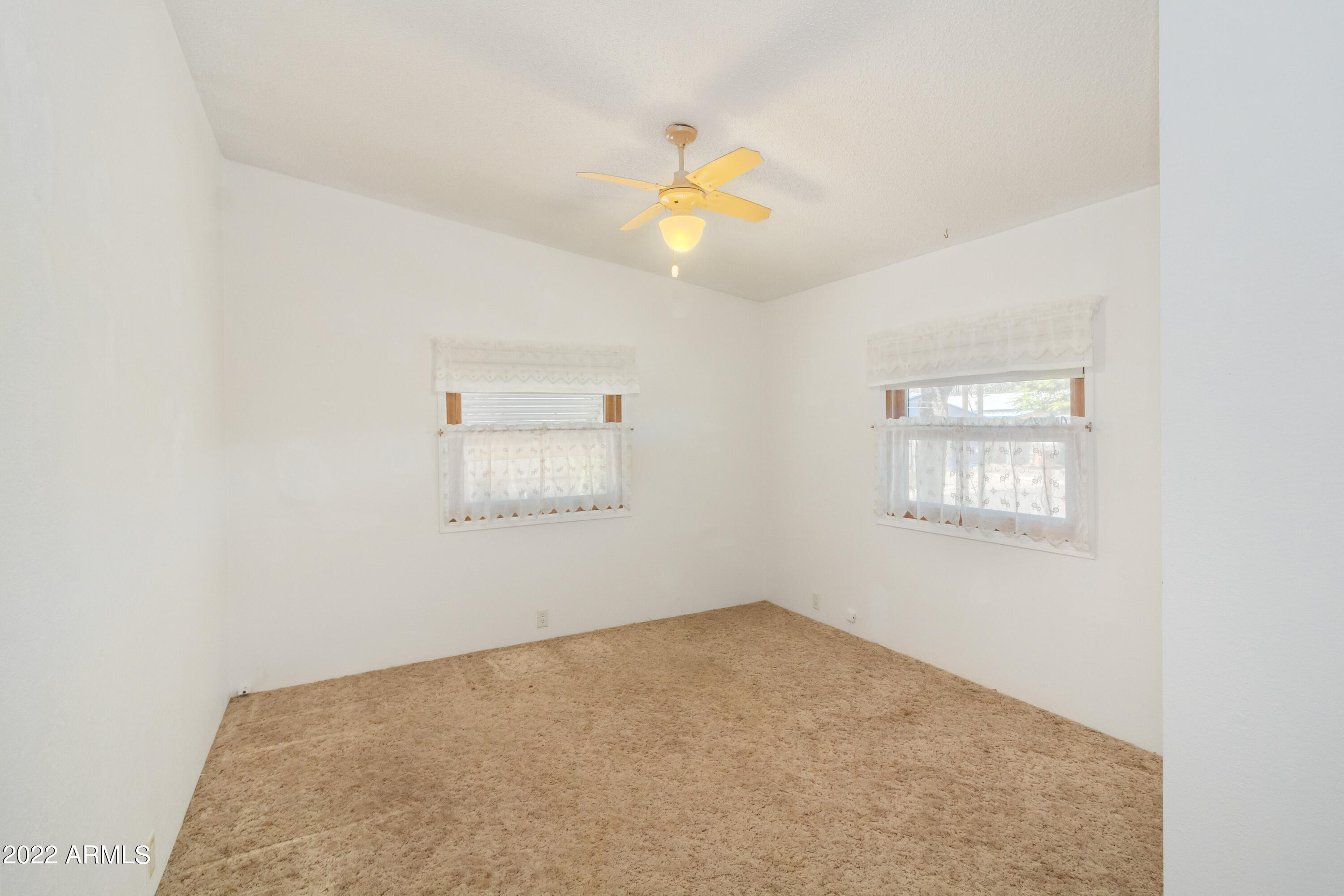 Sierra Vista Mobile Home Village - Residential