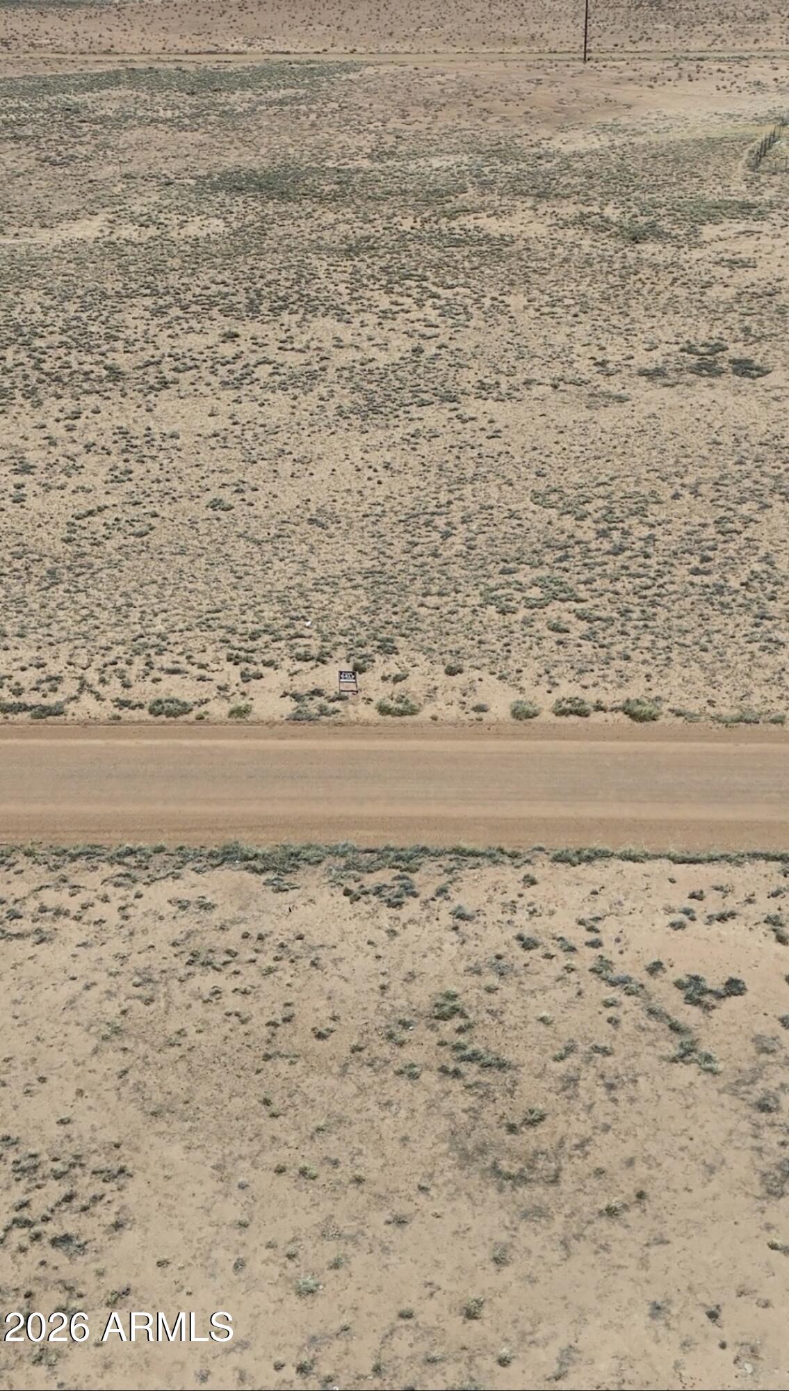 Great opportunity to own 7.5 acres of land in Holbrook, AZ! Located in the Arizona Rancho subdivision, this property offers wide open space with beautiful desert views and endless potential. Perfect for building, investment, or recreational use. No HOA and plenty of room for privacy. Enjoy peaceful surroundings while still being within driving distance to town. Buyer to verify all utilities, zoning, and access