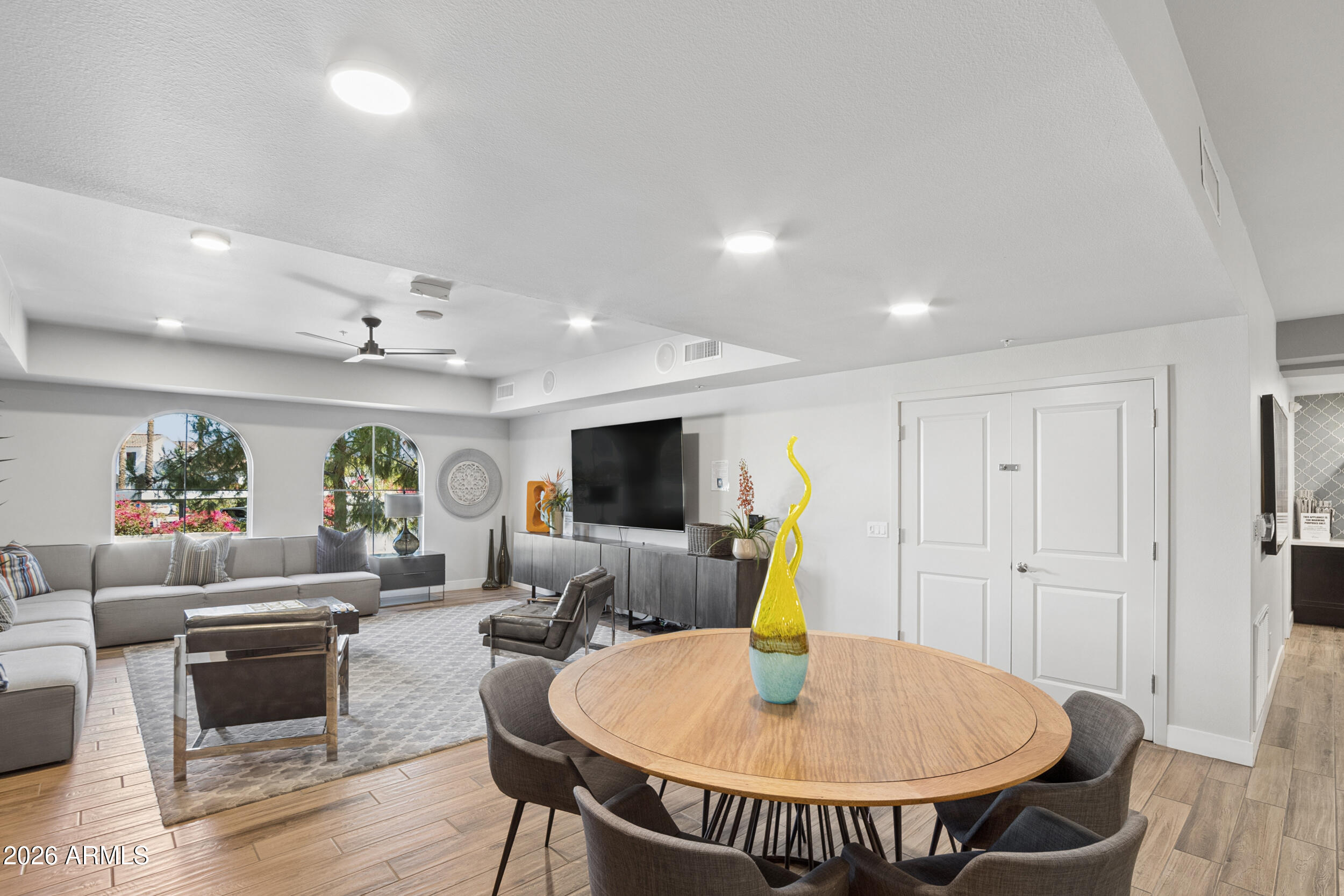 CAYS AT DOWNTOWN OCOTILLO CONDOMINIUM AMD REPLAT - Residential