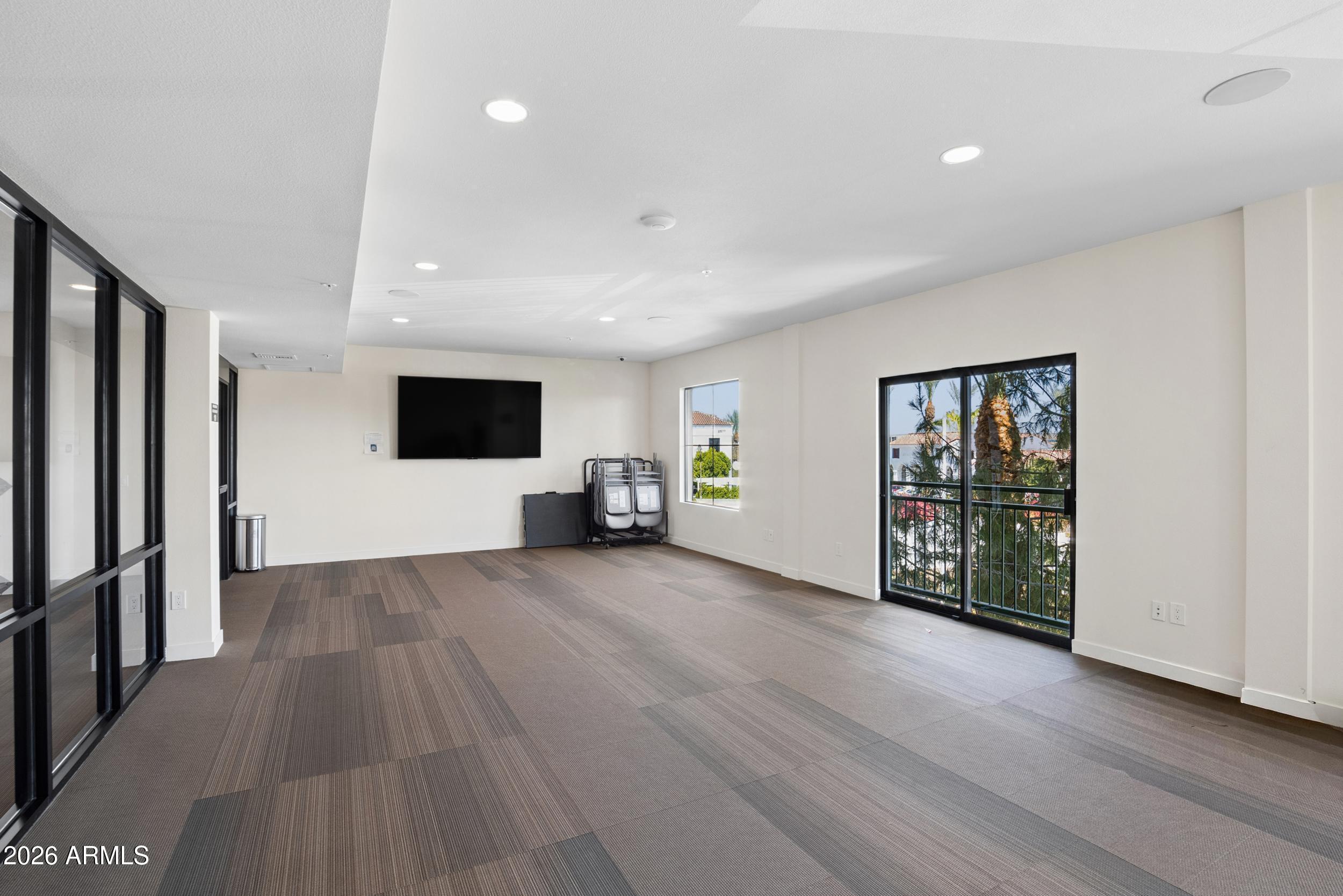 CAYS AT DOWNTOWN OCOTILLO CONDOMINIUM AMD REPLAT - Residential