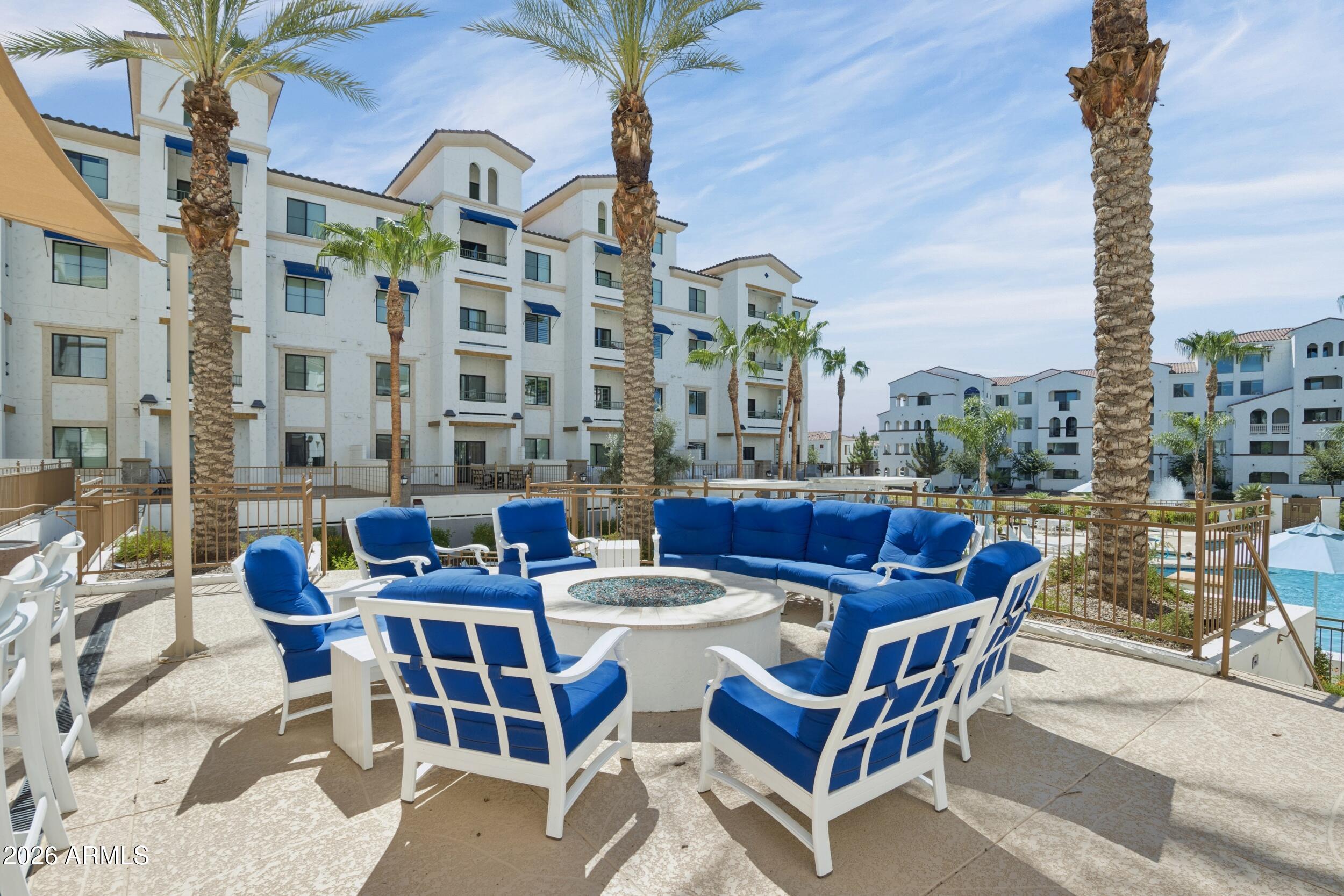CAYS AT DOWNTOWN OCOTILLO CONDOMINIUM AMD REPLAT - Residential