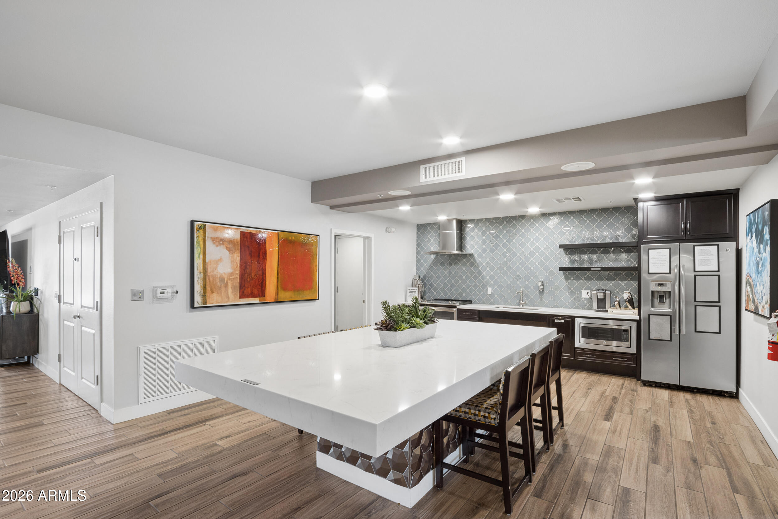 CAYS AT DOWNTOWN OCOTILLO CONDOMINIUM AMD REPLAT - Residential