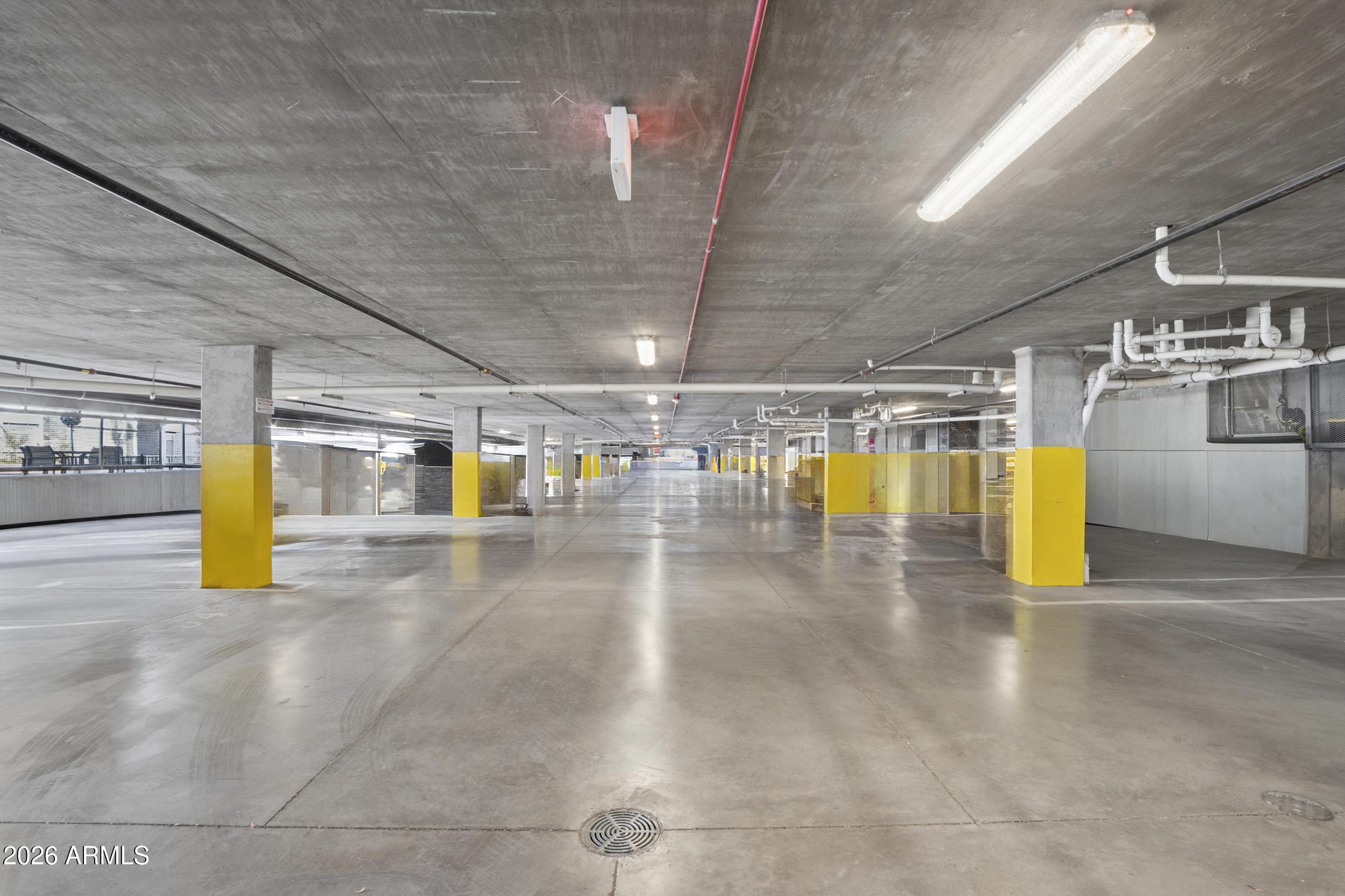 CAYS AT DOWNTOWN OCOTILLO CONDOMINIUM AMD REPLAT - Residential