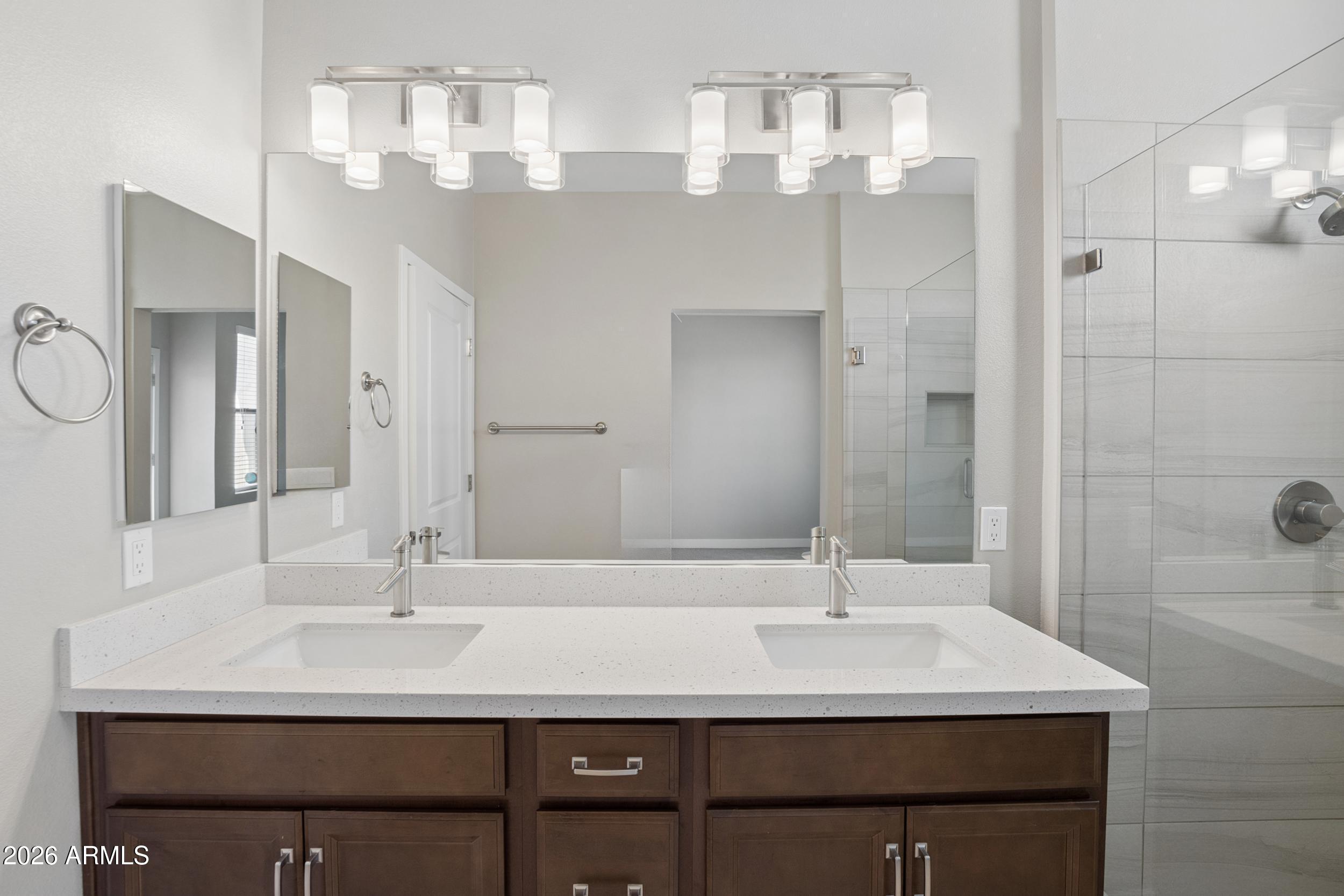 CAYS AT DOWNTOWN OCOTILLO CONDOMINIUM AMD REPLAT - Residential