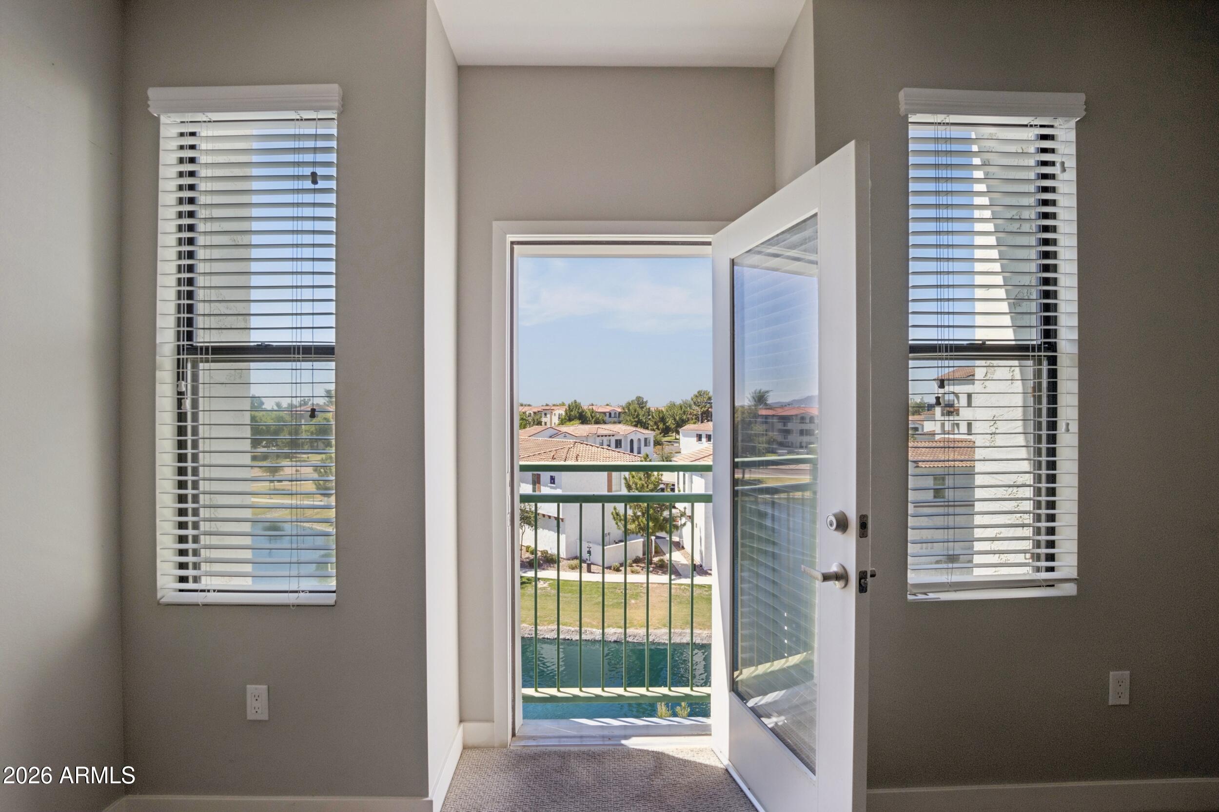 CAYS AT DOWNTOWN OCOTILLO CONDOMINIUM AMD REPLAT - Residential