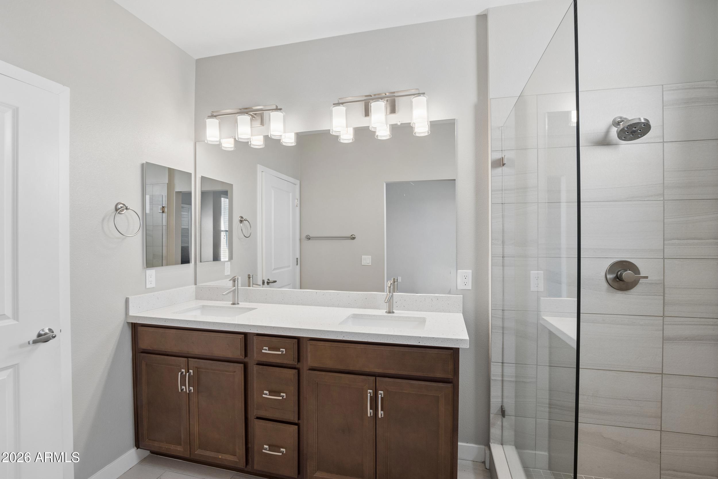CAYS AT DOWNTOWN OCOTILLO CONDOMINIUM AMD REPLAT - Residential