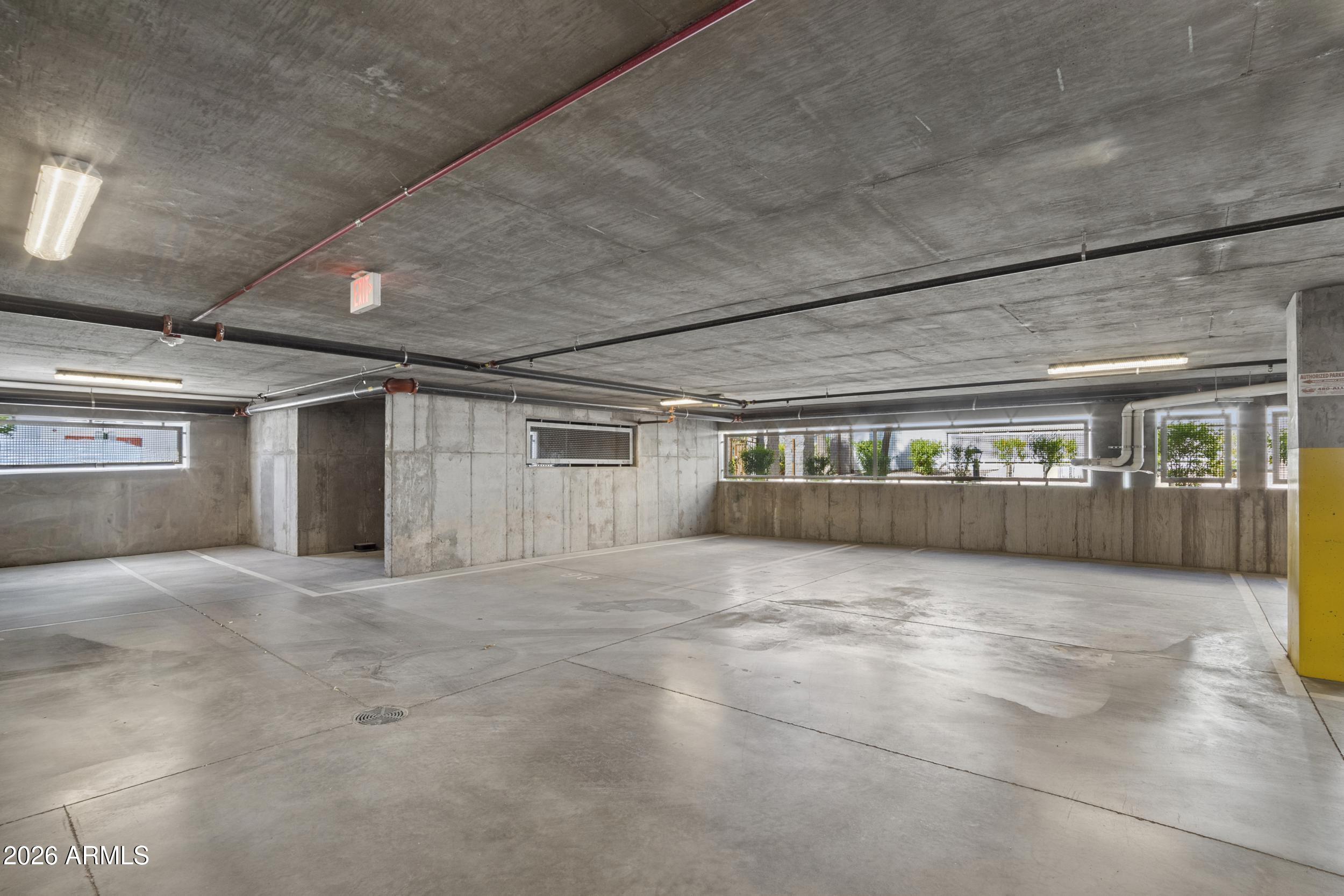 CAYS AT DOWNTOWN OCOTILLO CONDOMINIUM AMD REPLAT - Residential