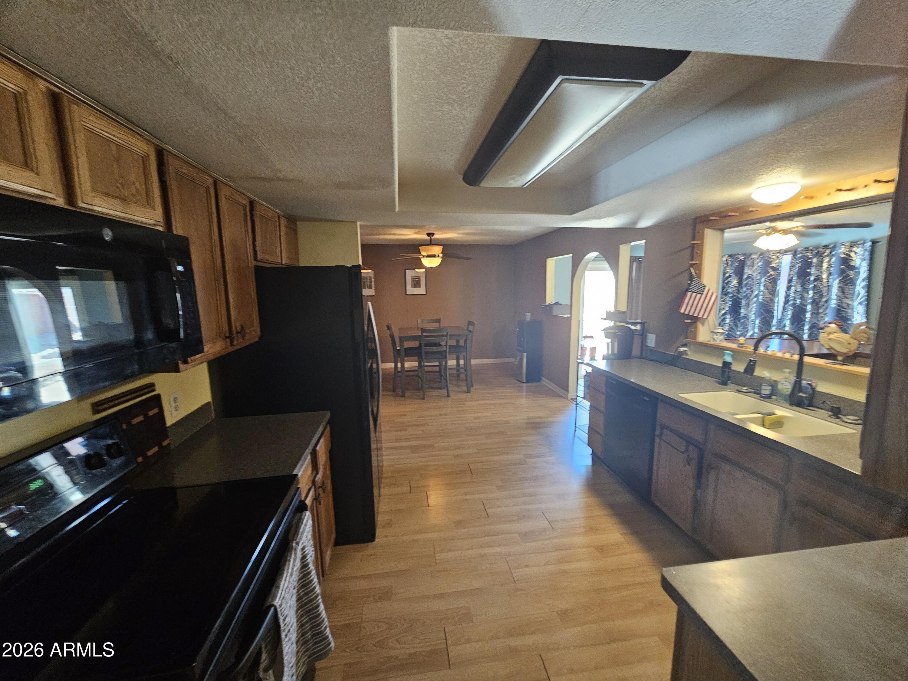 VISTA VILLAGE 6 - Residential