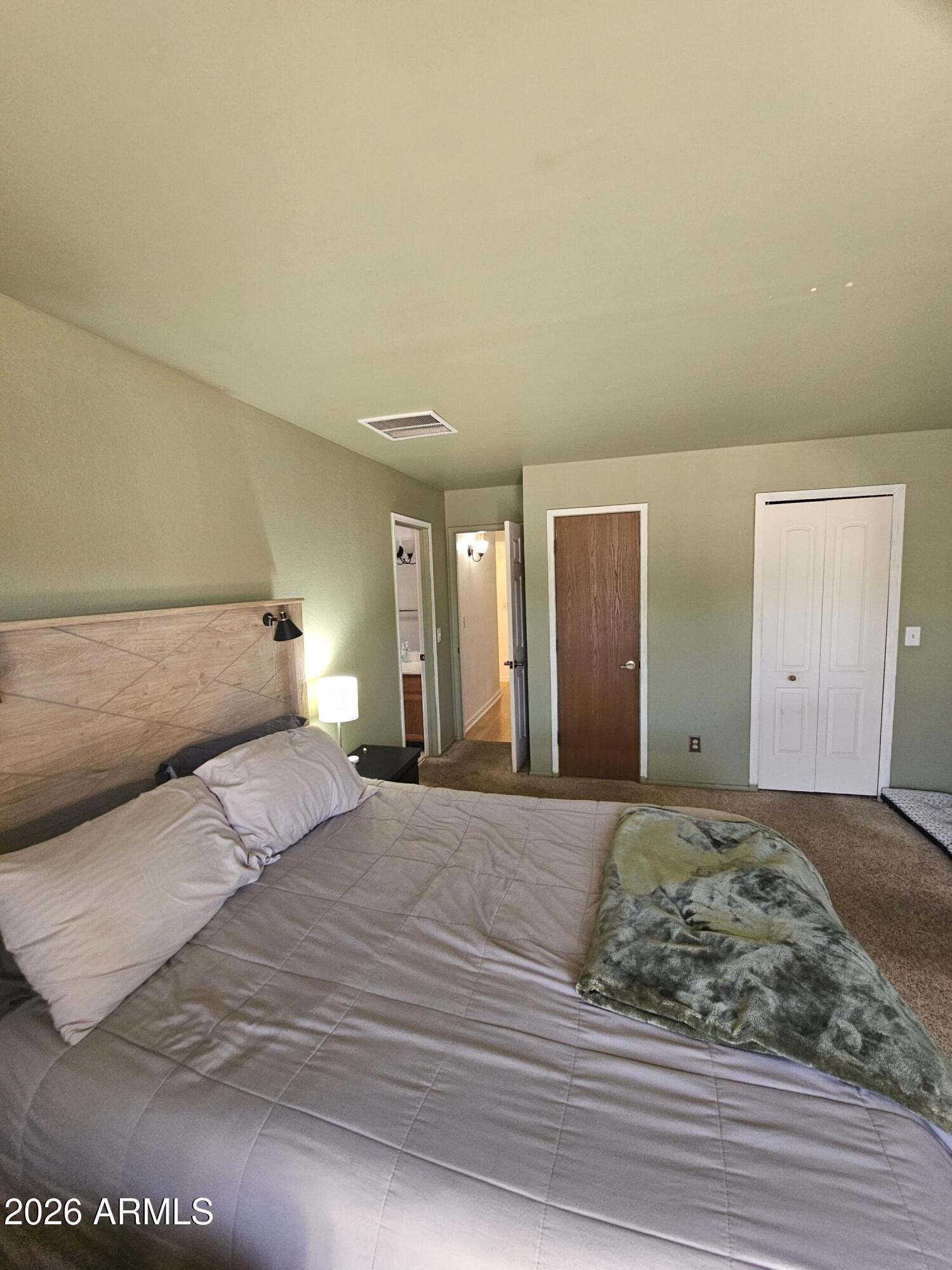 VISTA VILLAGE 6 - Residential