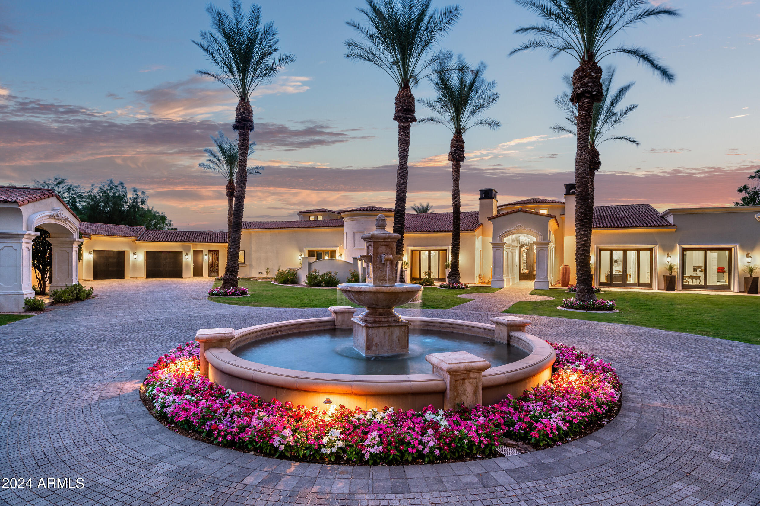 CAMELBACK LANDS - Residential