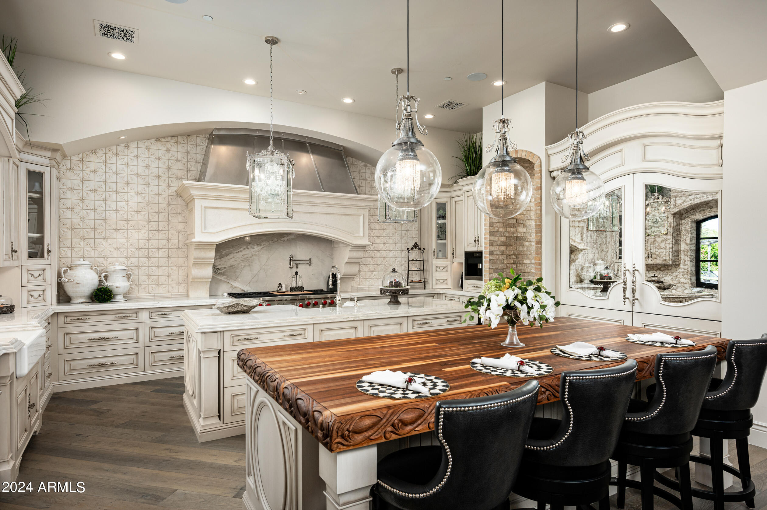 CAMELBACK LANDS - Residential