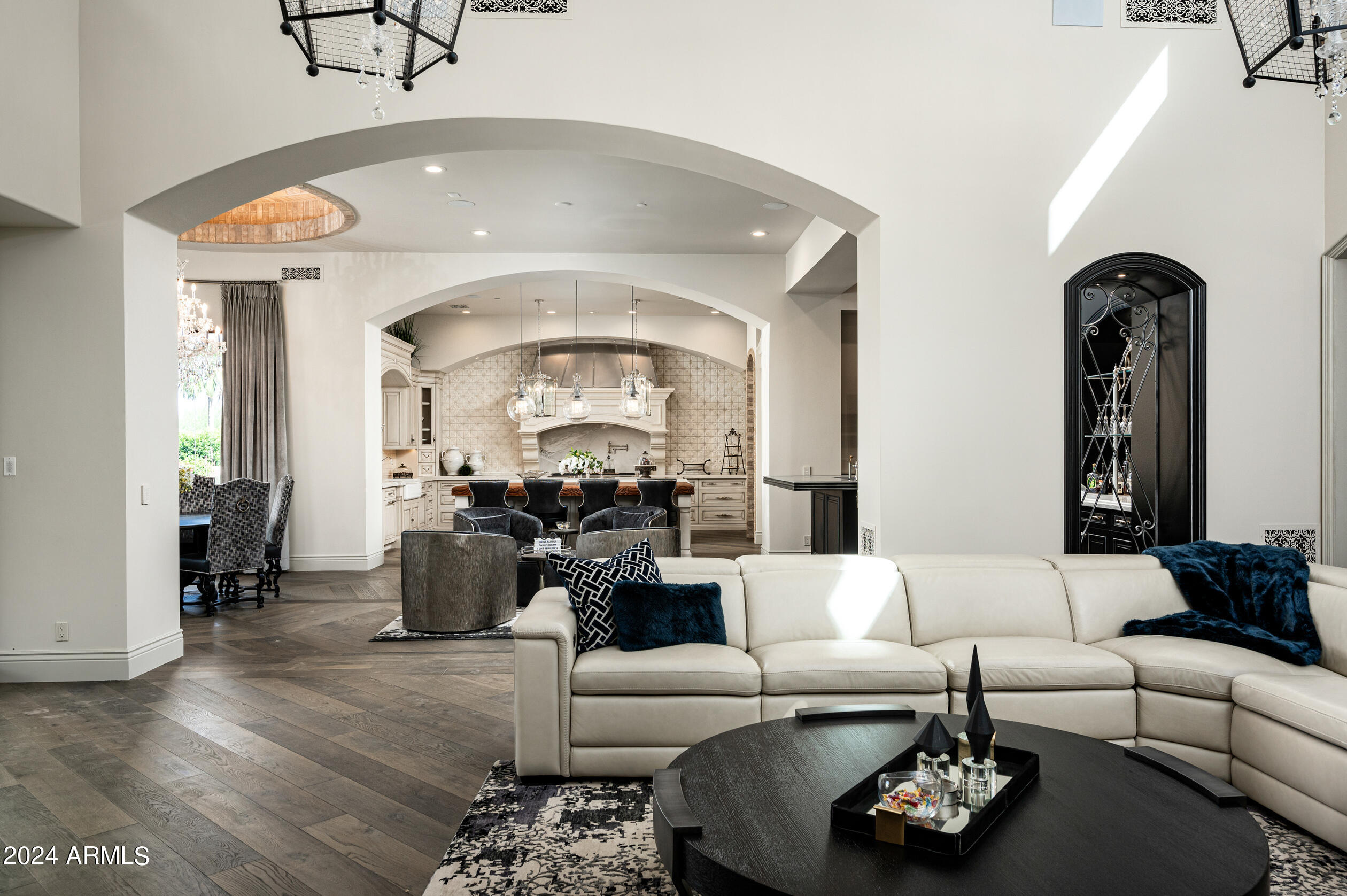 CAMELBACK LANDS - Residential