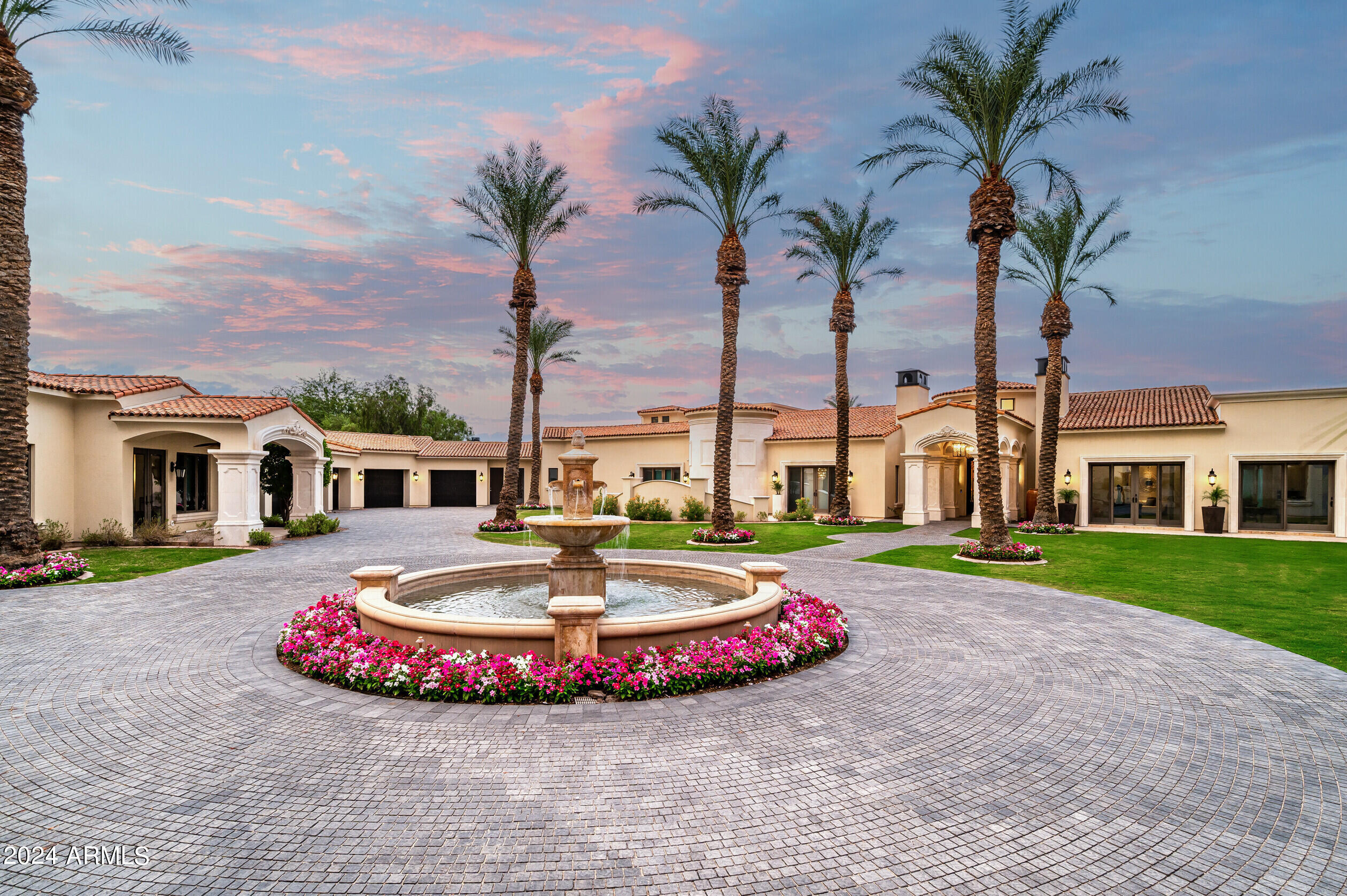CAMELBACK LANDS - Residential