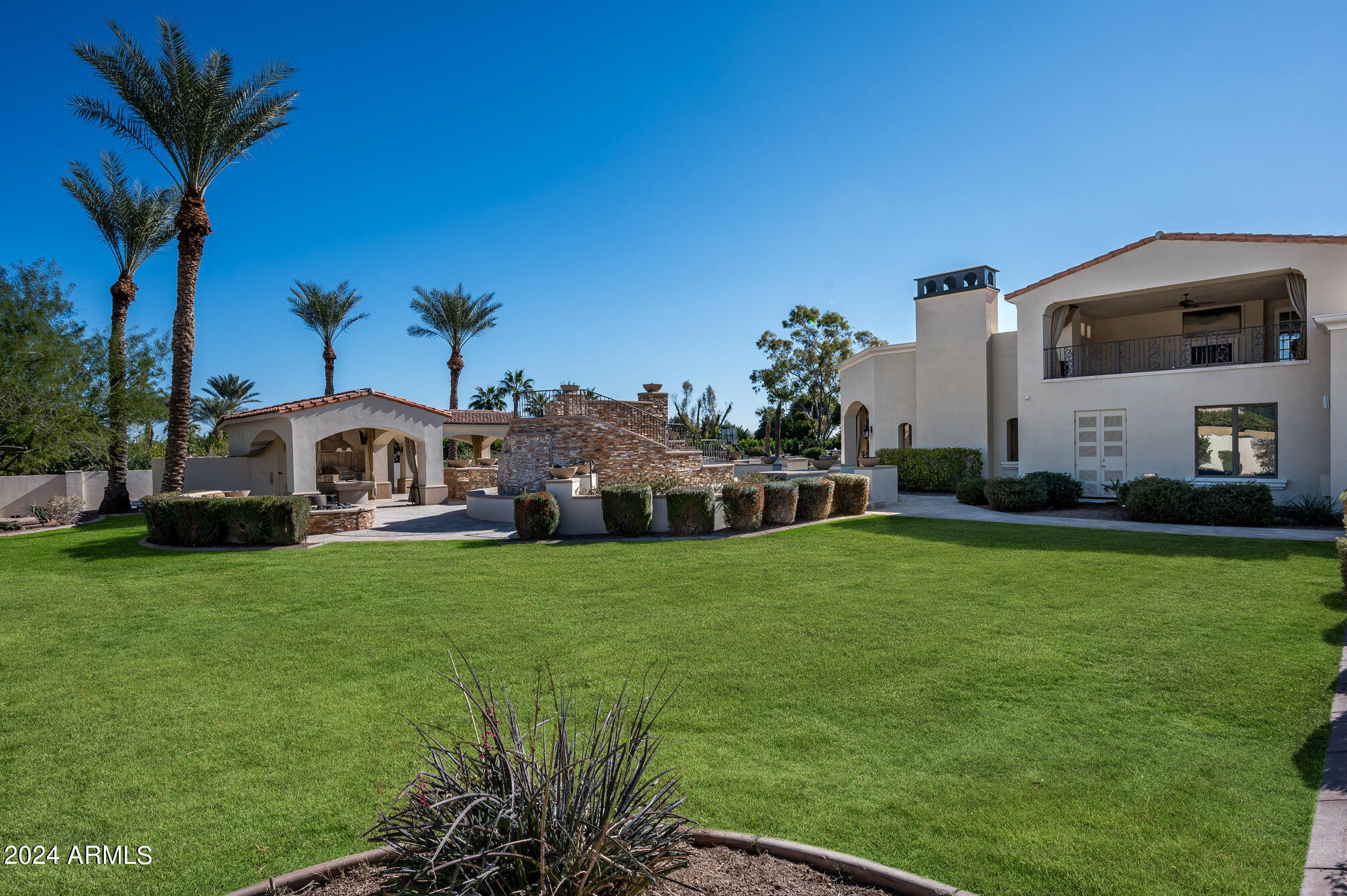 CAMELBACK LANDS - Residential