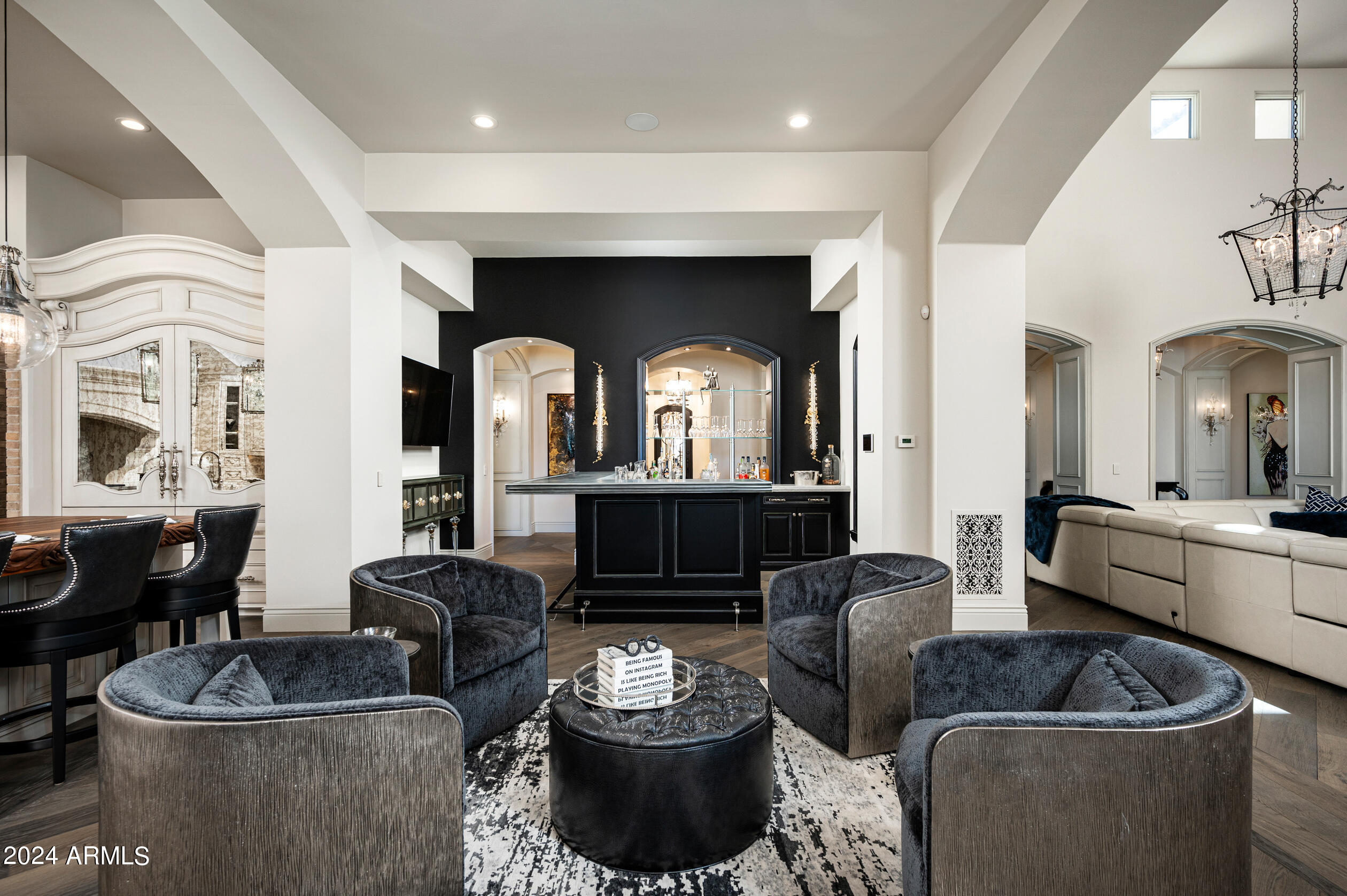CAMELBACK LANDS - Residential