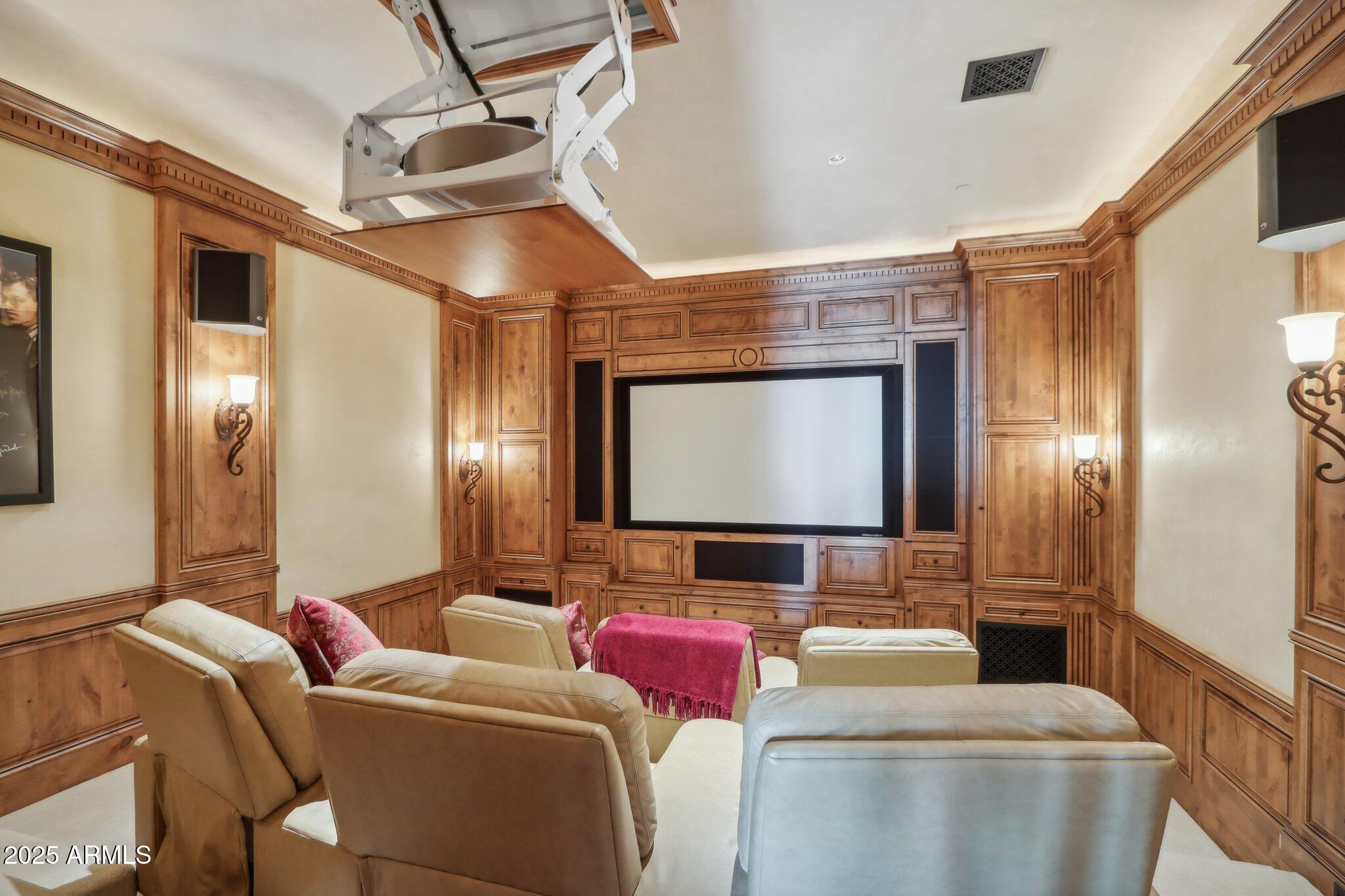 RED ROCK • ARCADIA - Residential